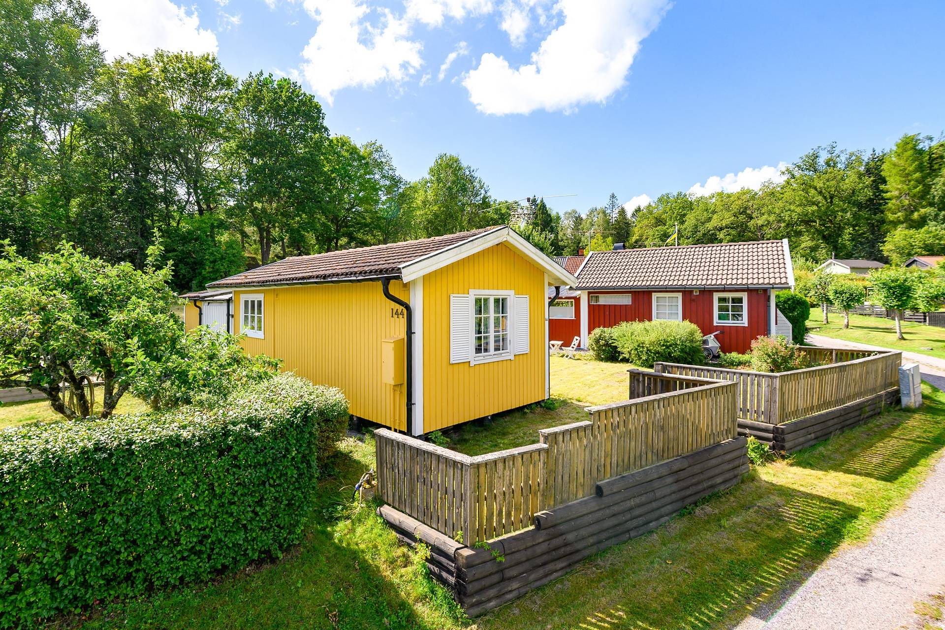 2 rum Fritidshus på Kiholms kolonistugeområde Solrosstigen 144 Kiholm Södertälje kommun - bild 2