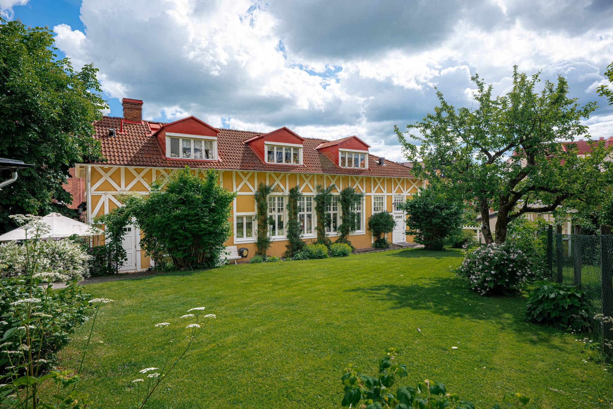 8 rum villa på Lennart Torstensons gata 7 Vasastan, Skövde kommun - bild 4