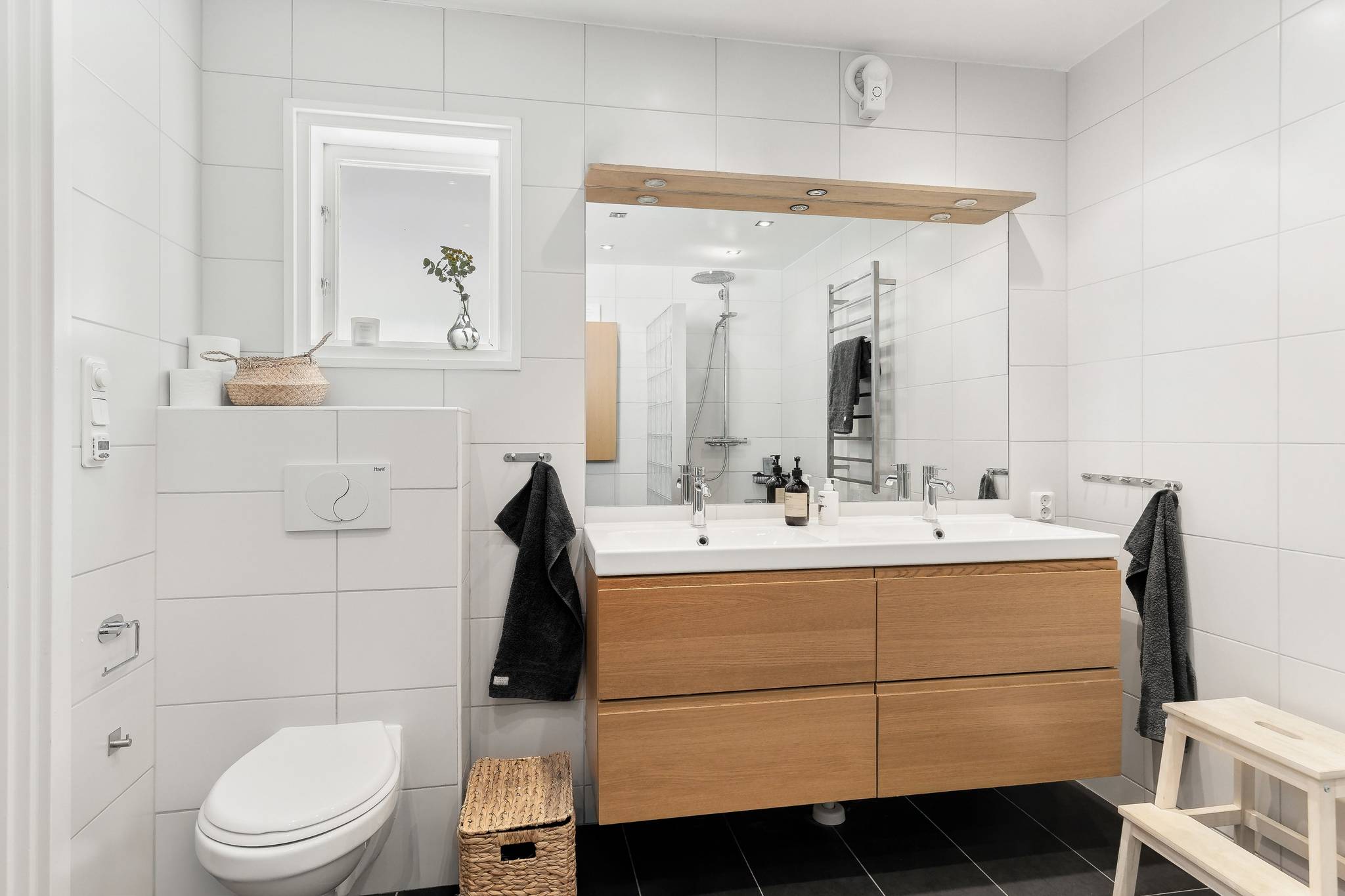 5 rum Radhus på Konvaljstigen 4 Ekerö Lundhagen Ekerö kommun - bild 6