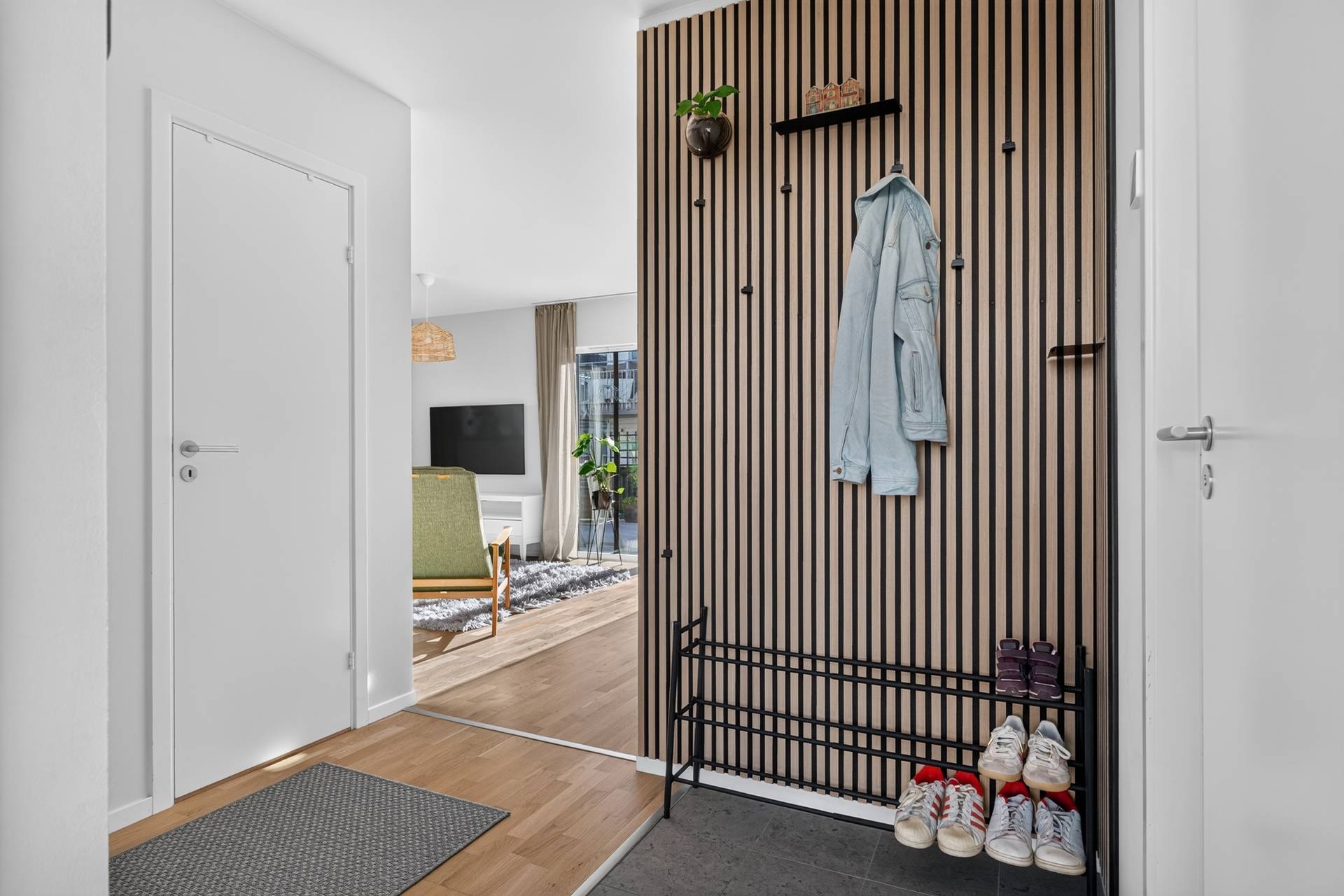 7 rum villa på Hälleborgsgatan 10A Knivsta, Knivsta kommun - bild 5