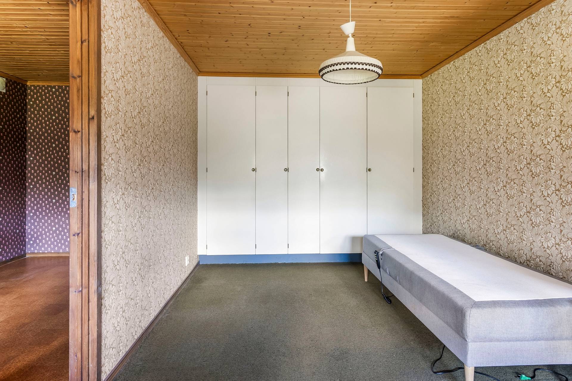 6 rum Villa på Ekstigen 4 Valskog Kungsörs kommun - bild 24