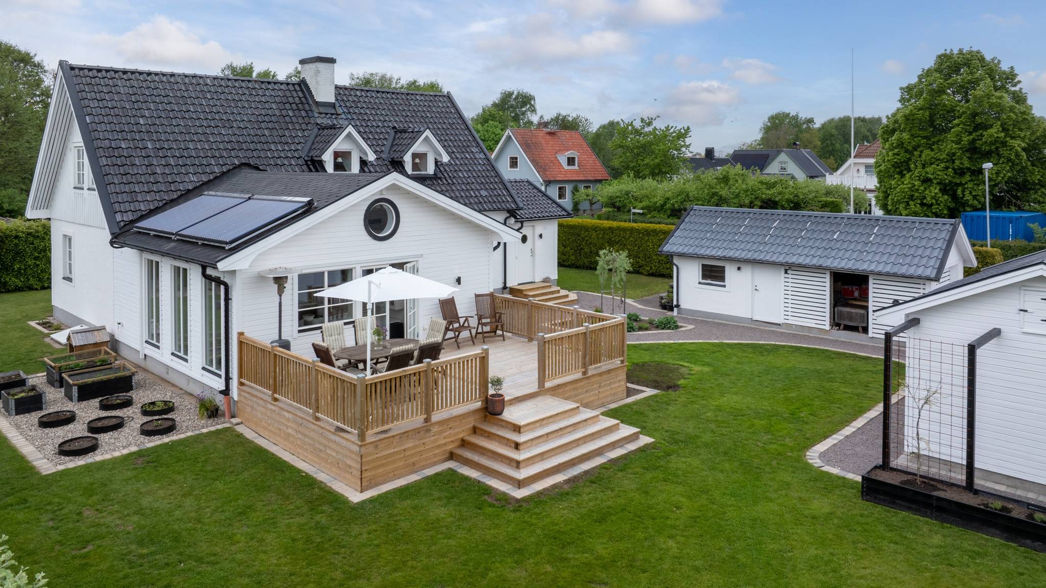 6 rum villa på Nyponvägen 17 Blomsterkvarteren, Laholms kommun - bild 5