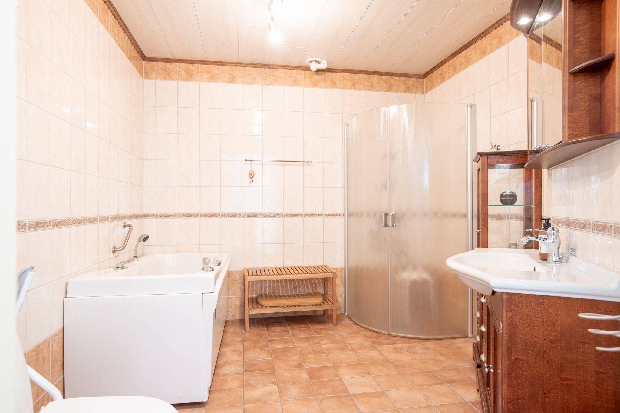 4 rum Villa på Valsta 510 Odensbacken Örebro kommun - bild 19