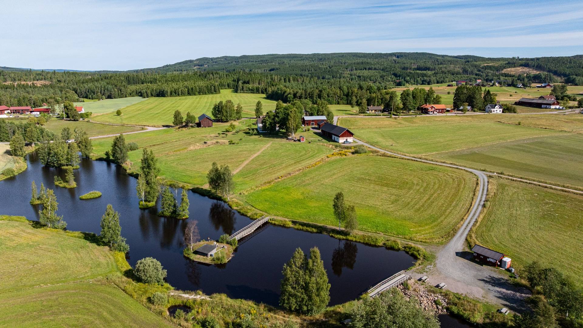 Gård med jordbruk på Butorp Forshaga kommun - bild 44