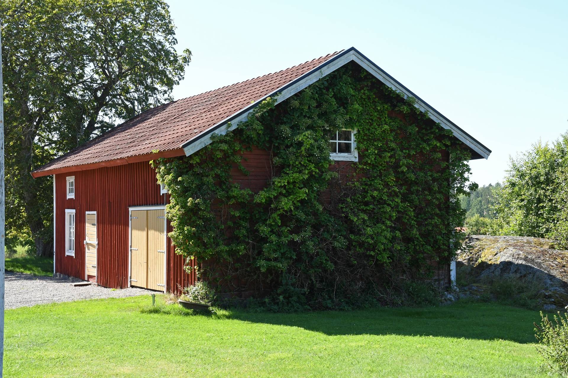 Gård med jordbruk på Ottersta Nynäshamns kommun - bild 26