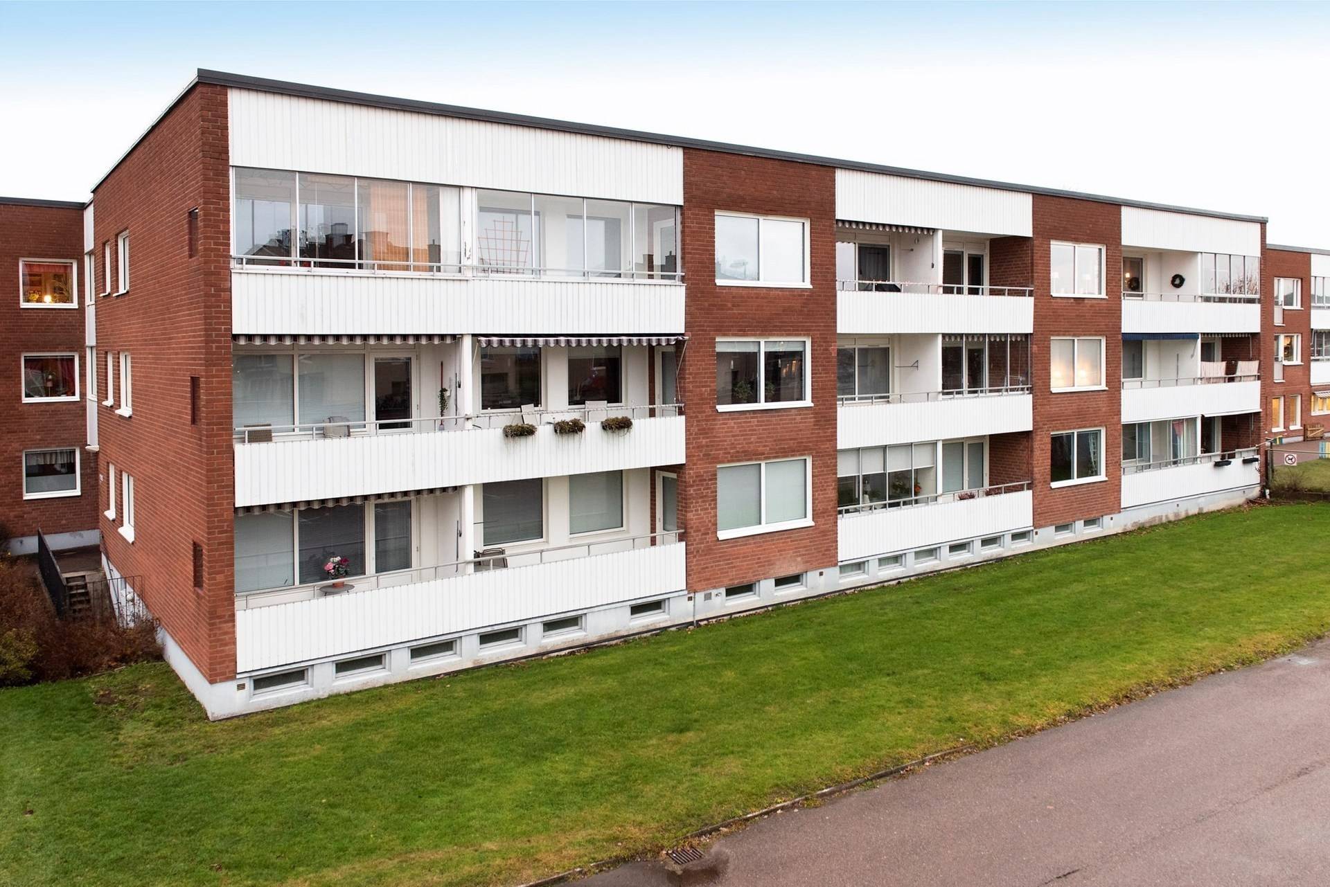 3 rum lägenhet på Karlskogavägen/Irisdal Irisdal, Kristinehamns kommun - bild 3