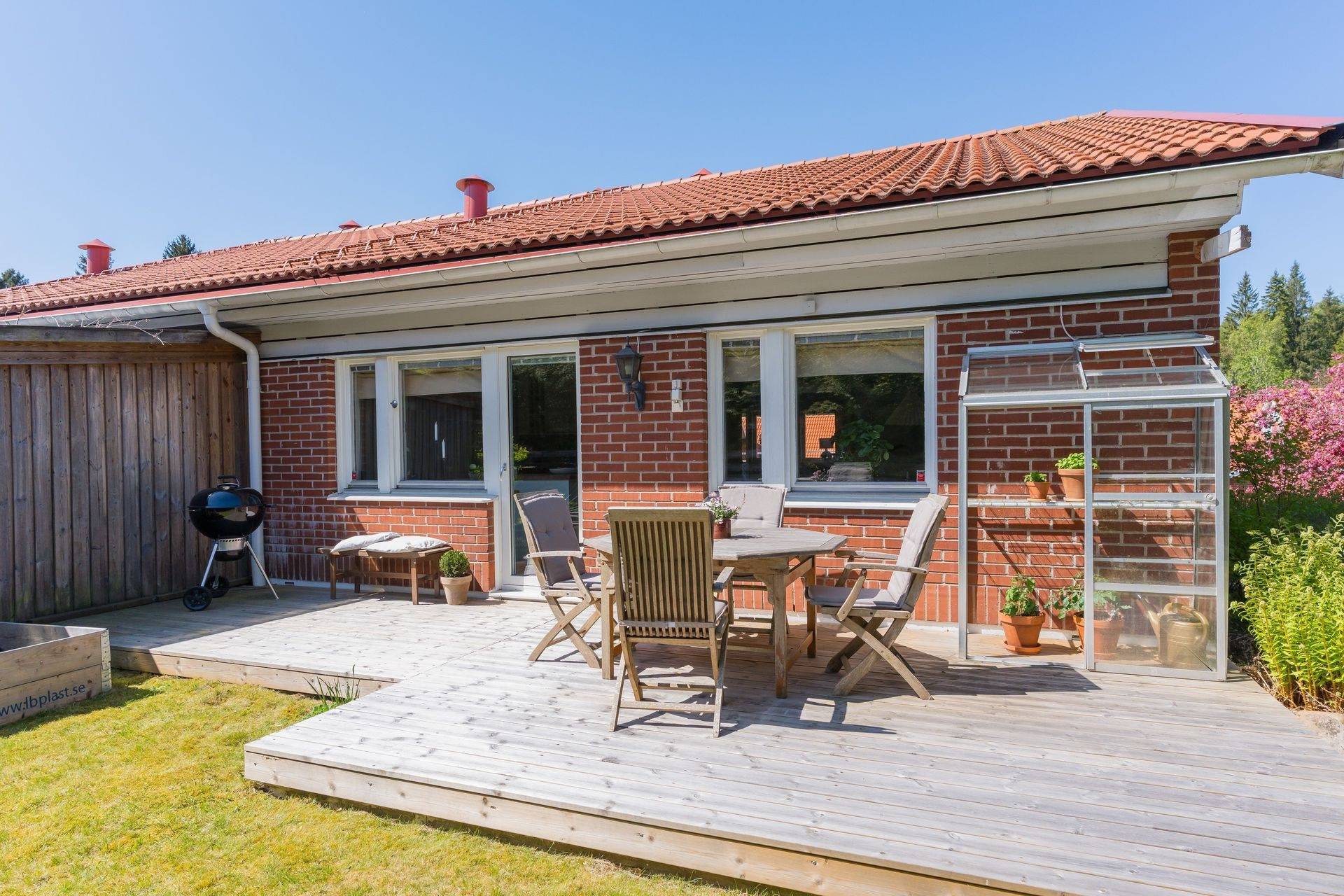 5 rum Radhus på Buregränd 8 Borås Borås kommun - bild 2