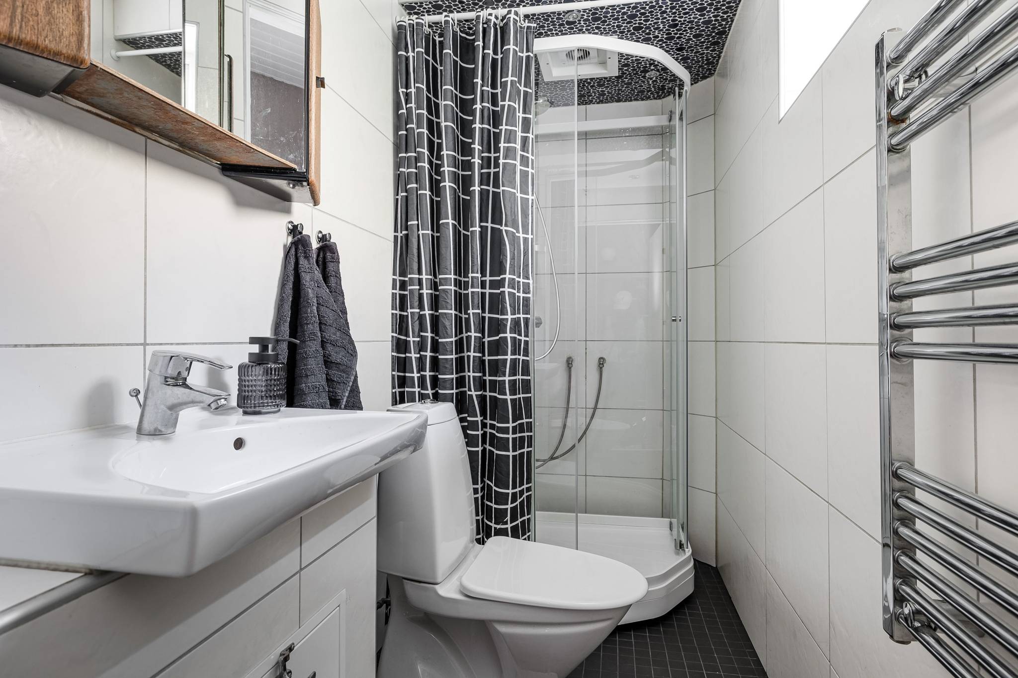 8 rum Villa på Garpedansvägen 17A - Villa Skogsborg Gamleby Västerviks kommun - bild 6