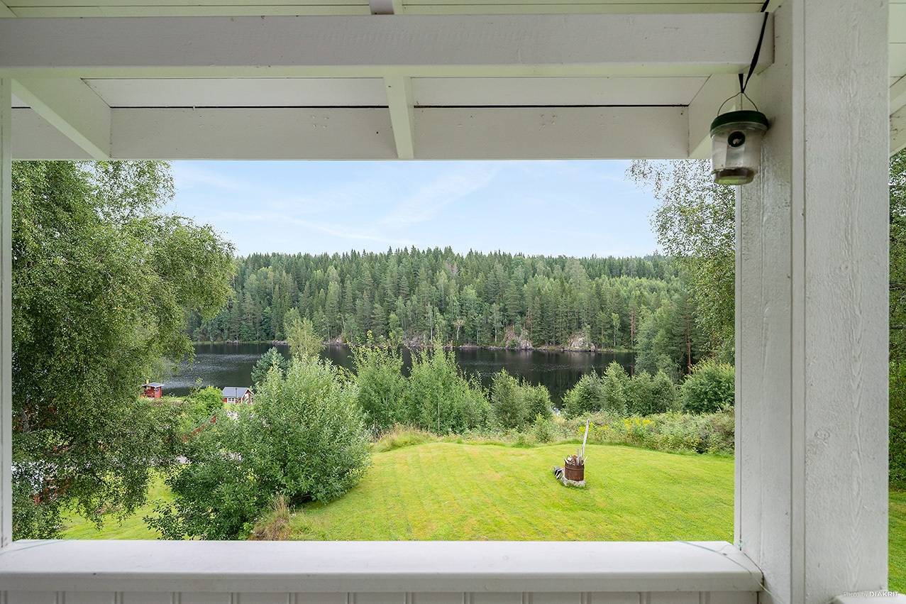 5 rum villa på Östra Hångstad Bergbacka 1 Skillingsfors, Eda kommun - bild 2