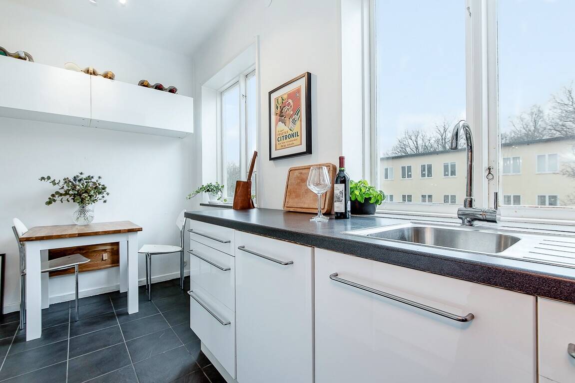 2 rum Lägenhet på Untravägen 27, 3 tr Högst upp! Hjorthagen Stockholms kommun - bild 10