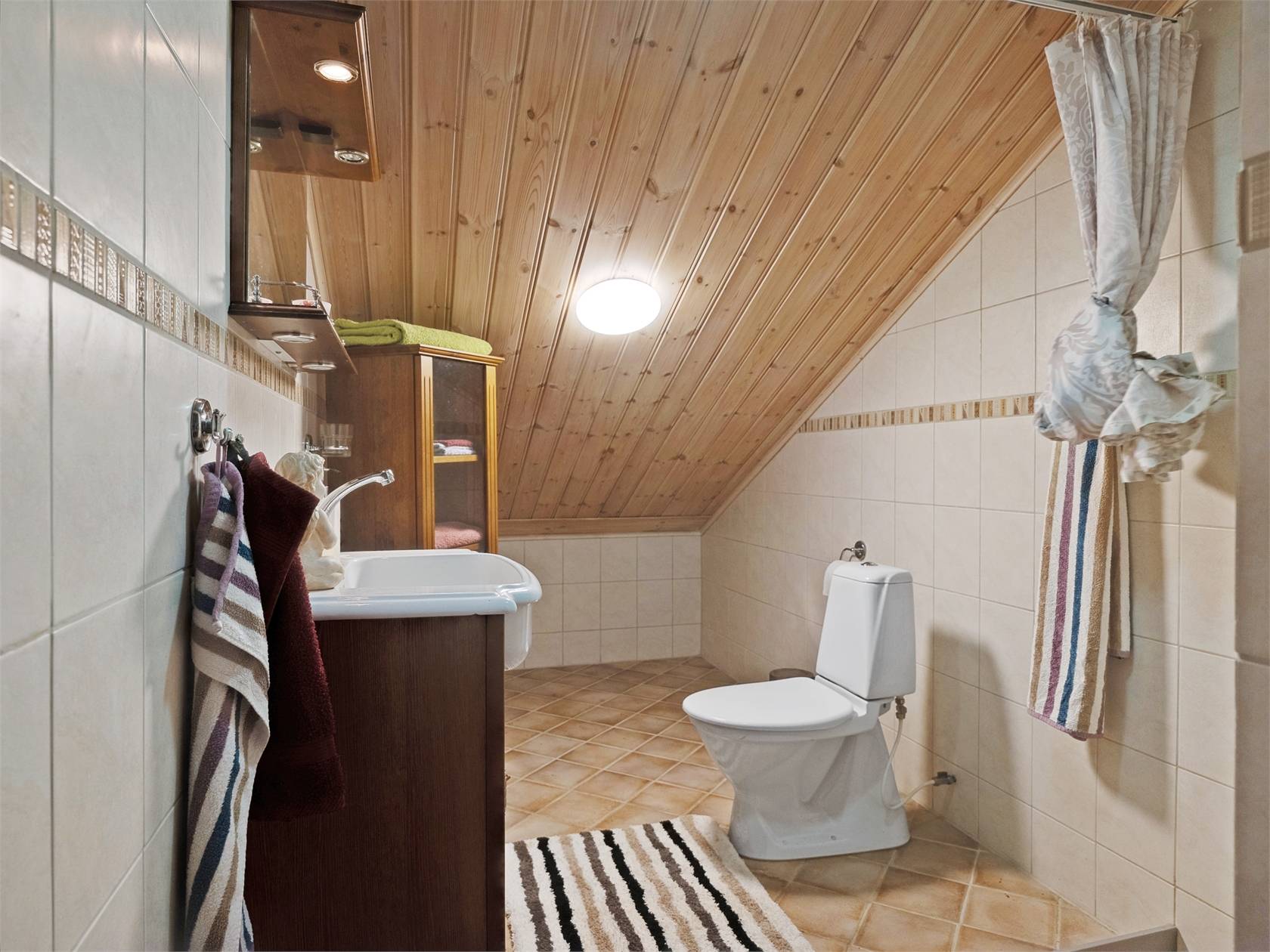7 rum Villa på Högås Kärr 120 Bokenäs Uddevalla kommun - bild 45