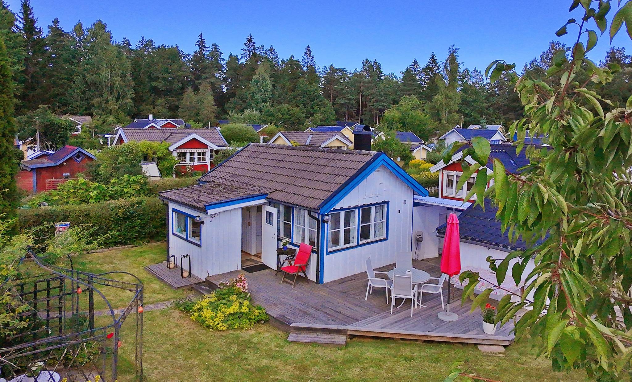 3 rum fritidshus på Lingonstigen 31 Riddartorp/Dåntorp, Haninge kommun - bild 1