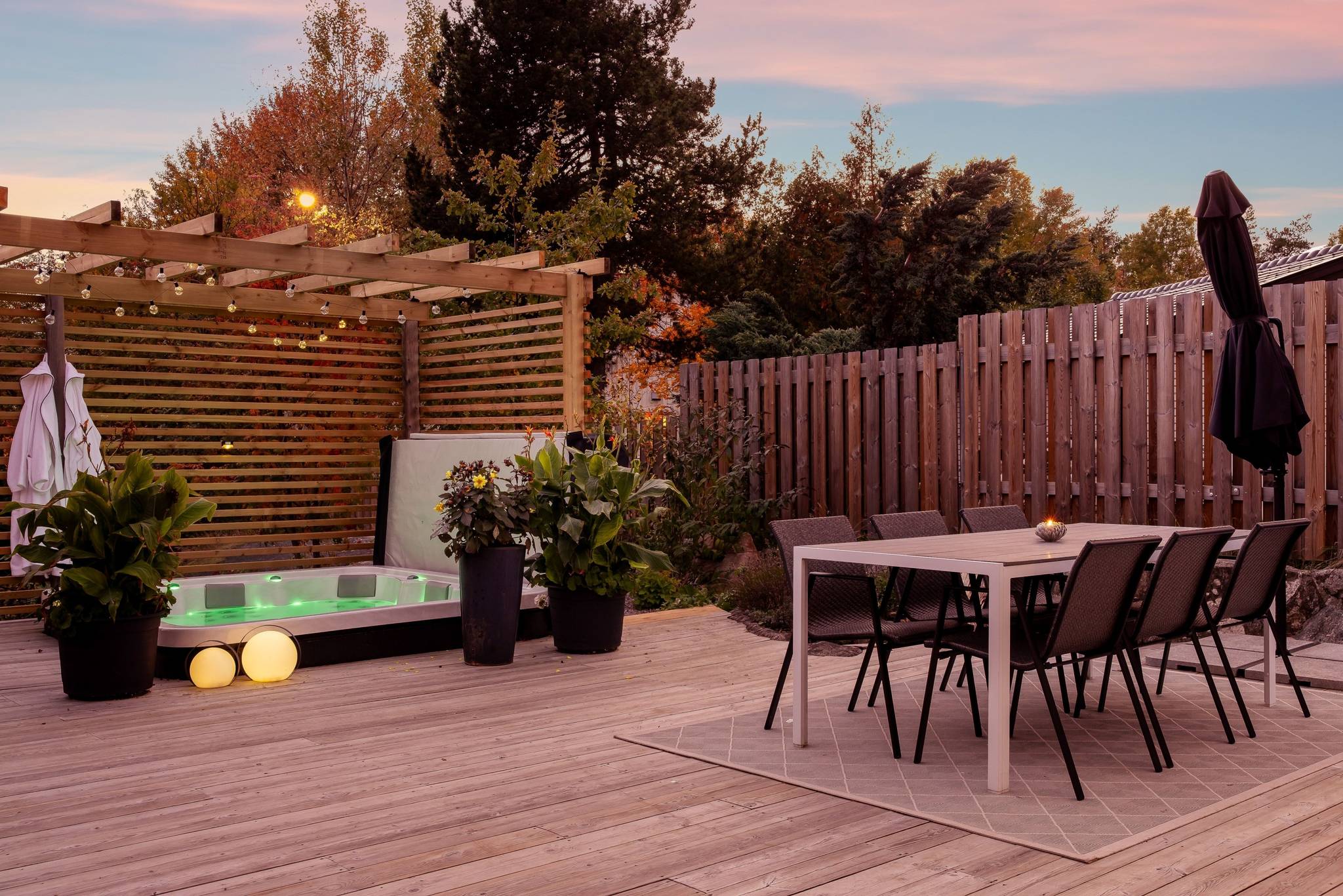 7 rum Villa på Aspvägen 4B Helenelund Sollentuna kommun - bild 2