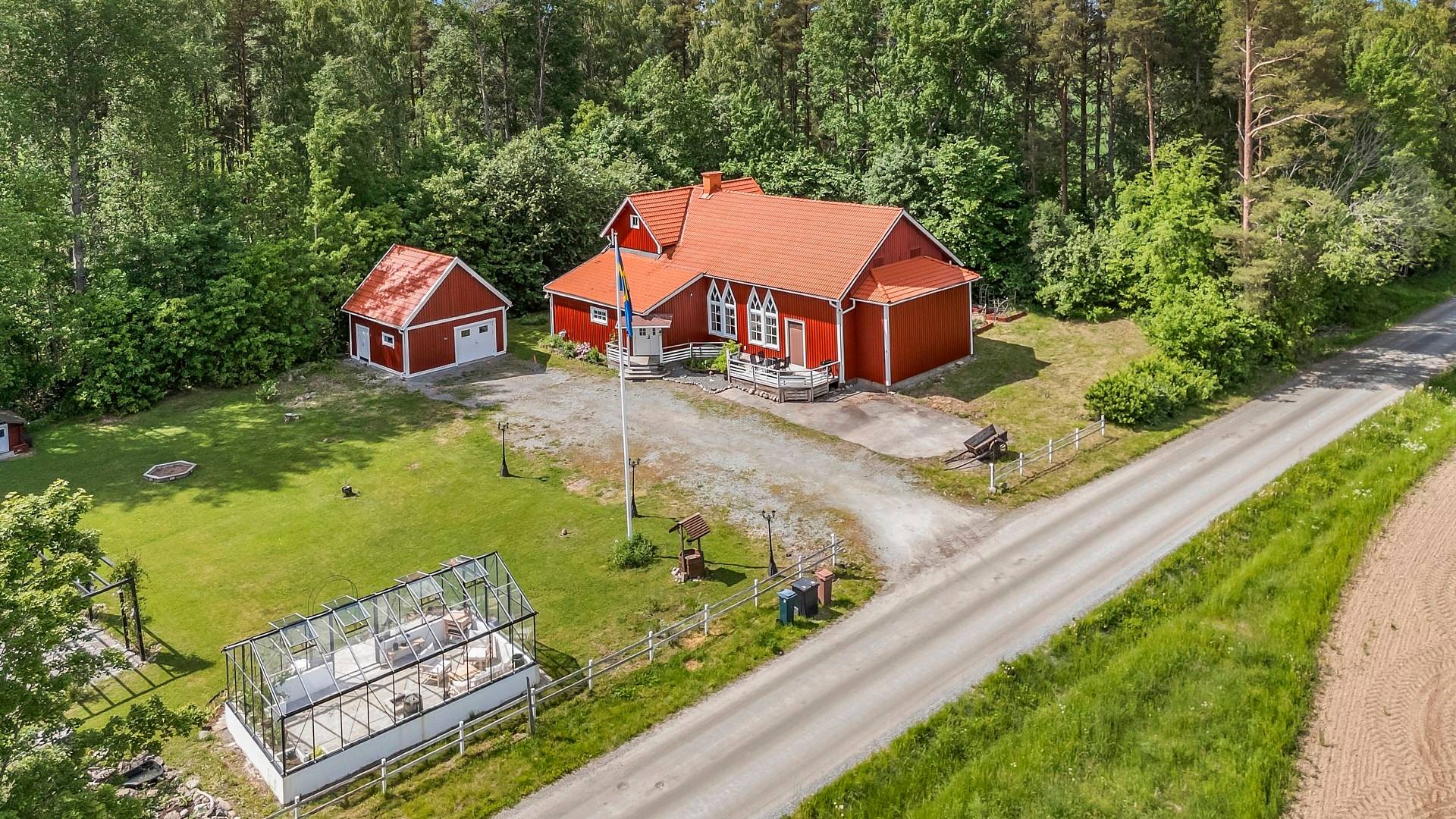 7 rum Villa på Ulvsta 18 Haraker Västerås kommun - bild 3