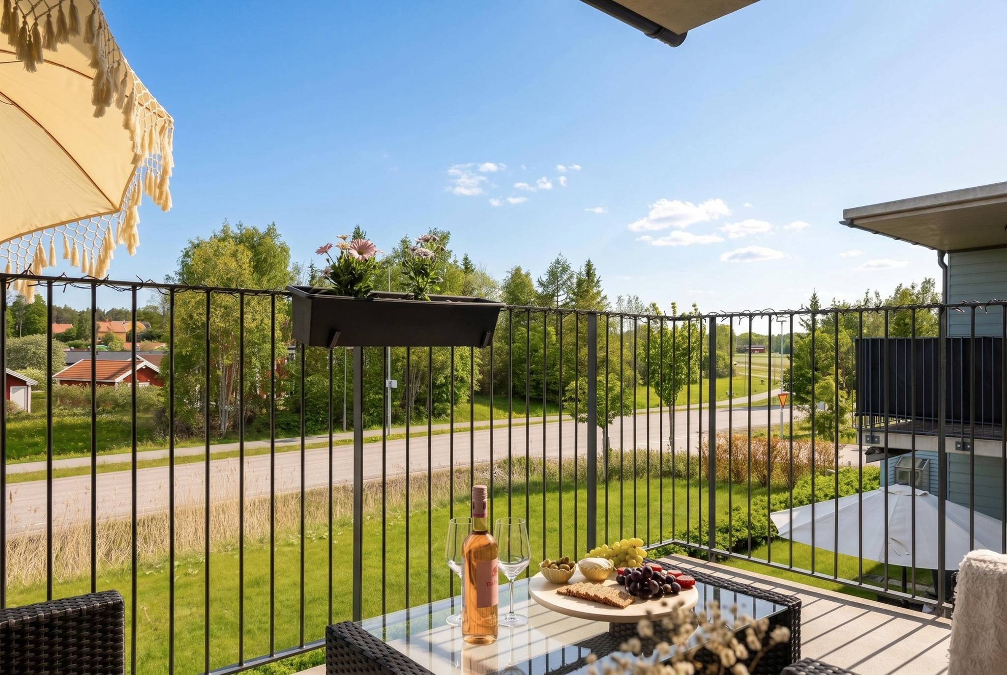 3 rum lägenhet på Älvkullevägen 13C Älvkullen, Västerås kommun - bild 2
