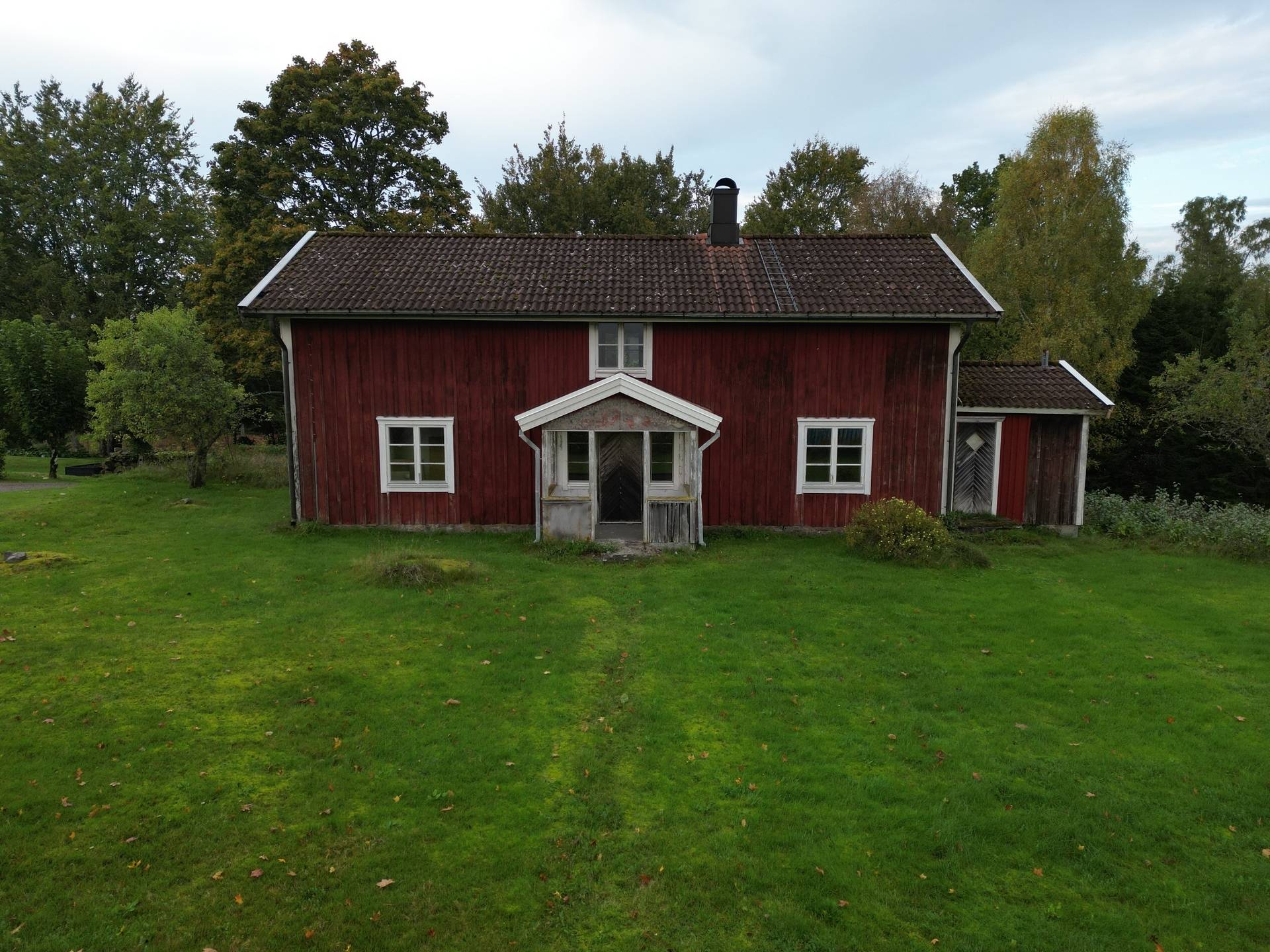 gård med jordbruk på Yttrebo 107 Hyltebruk, Hylte kommun - bild 2