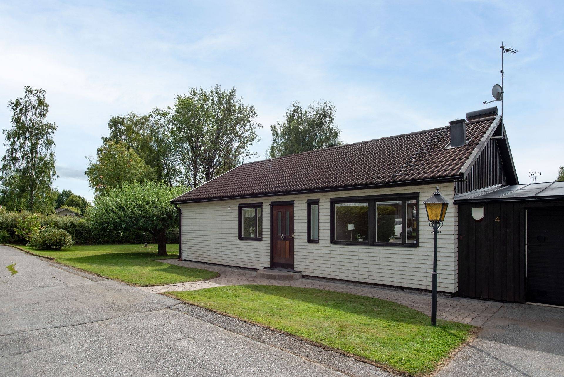 6 rum Villa på Granvägen 4 Dyltabruk Örebro kommun - bild 3
