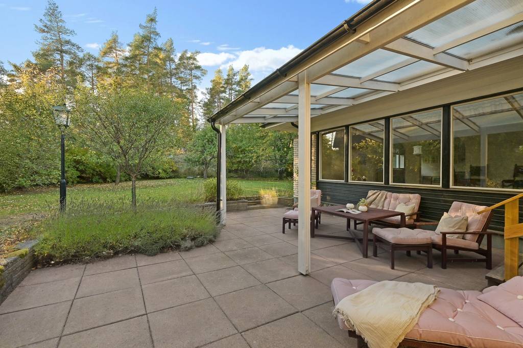 8 rum Villa på Terrängvägen 52 Västra Jakobsberg Järfälla kommun - bild 2