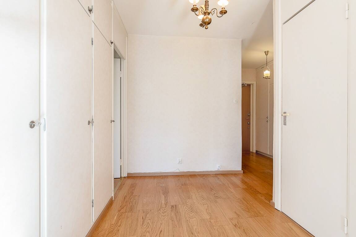 2 rum Lägenhet på Öregrundsgatan 14, Renoveringschans! Östermalm / Gärdet Stockholms kommun - bild 9