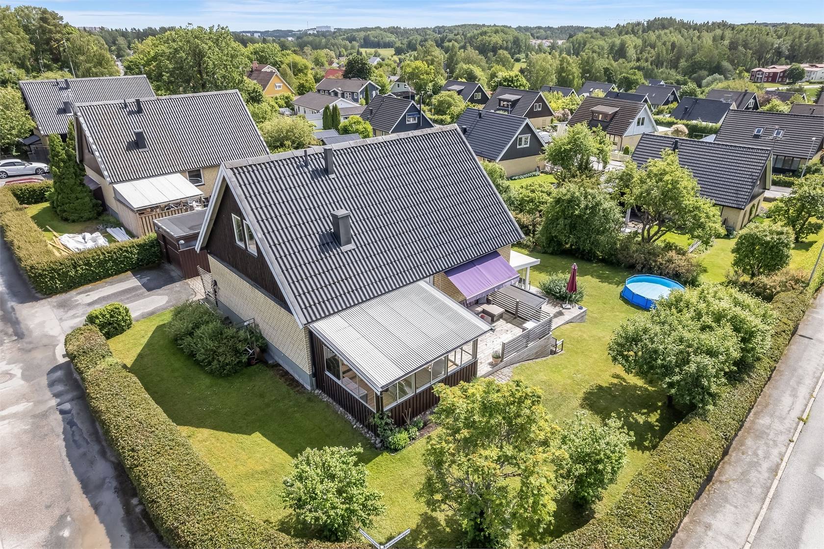 8 rum Villa på Februarivägen 25 Jakobsberg Järfälla kommun - bild 3