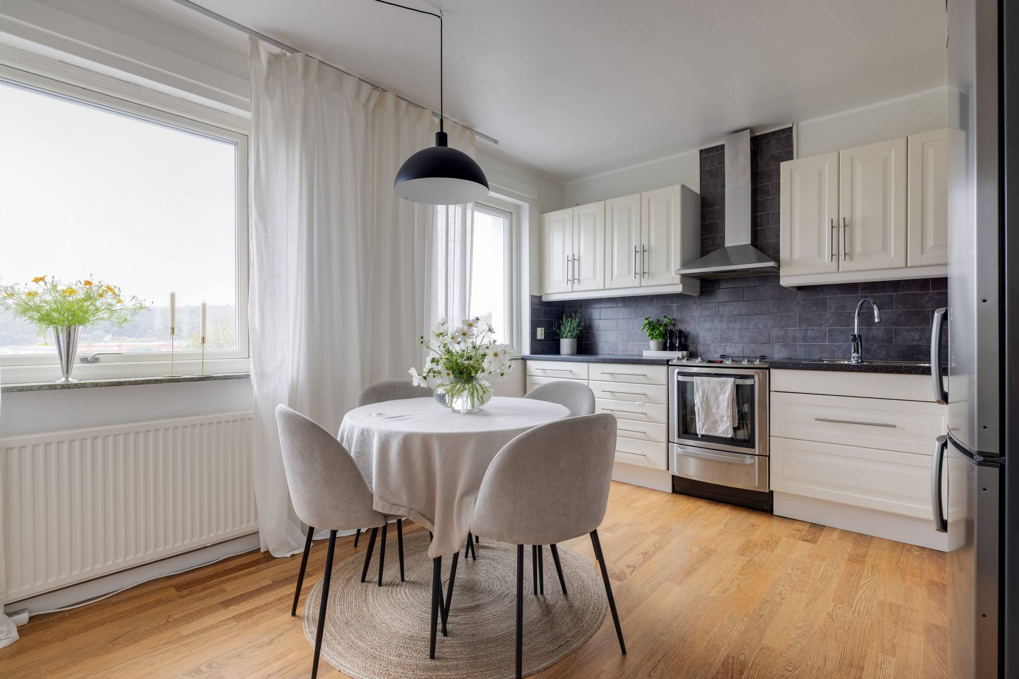 3 rum Lägenhet på Ivar Claessons gata 28 Centralt Kungälvs kommun - bild 2
