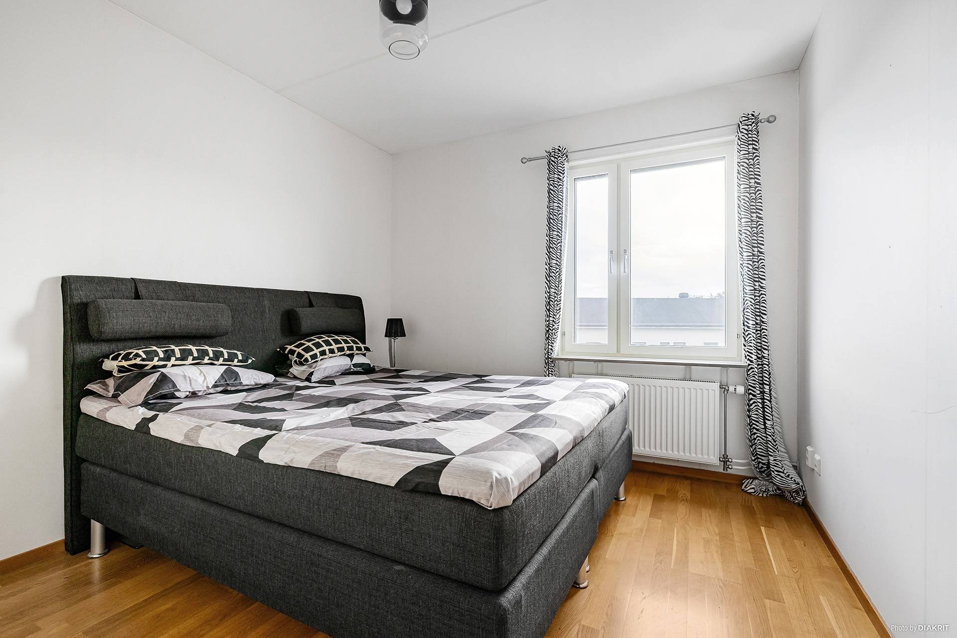 4 rum Lägenhet på Helgumsvägen 4, Lgh 1501 Råcksta - Vällingby Parkstad Stockholms kommun - bild 15