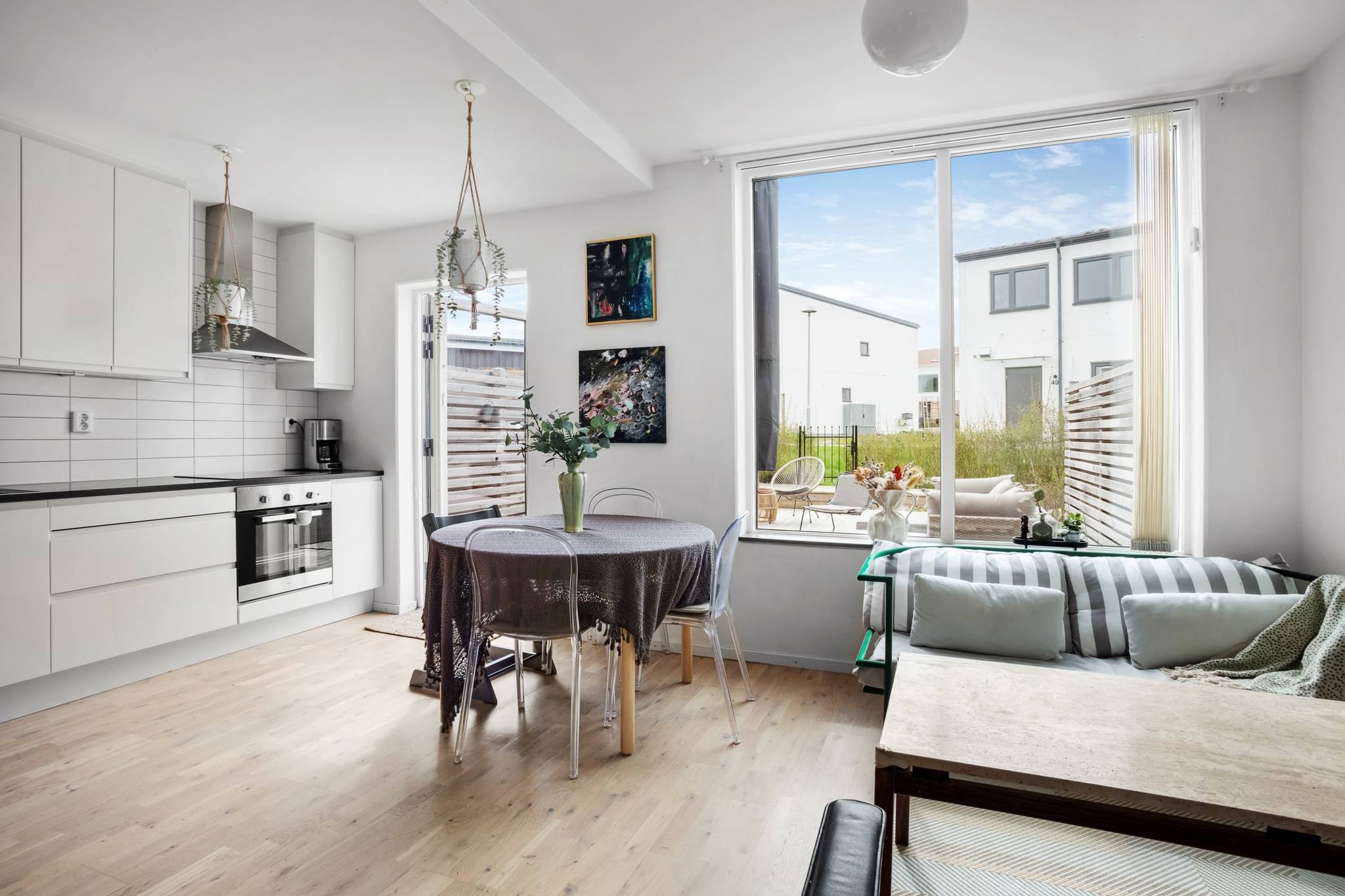4 rum Radhus på MÅRTEN BENGTSSON VÄG 1 B Klågerup Svedala kommun - bild 2