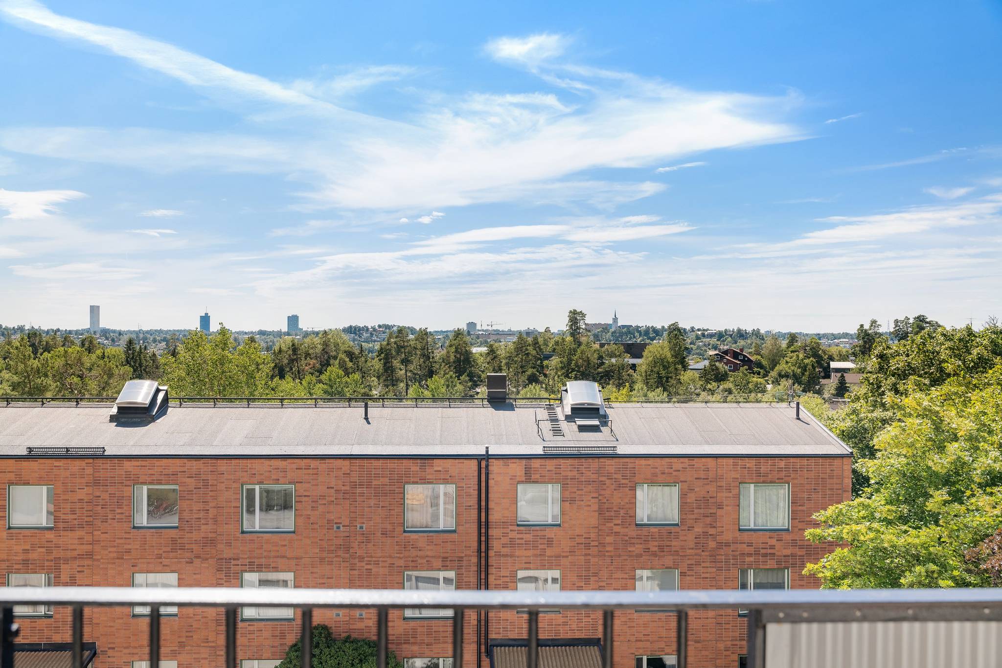 4 rum lägenhet på Kruthornsvägen 66A Sollentuna Edsberg, Sollentuna kommun - bild 1
