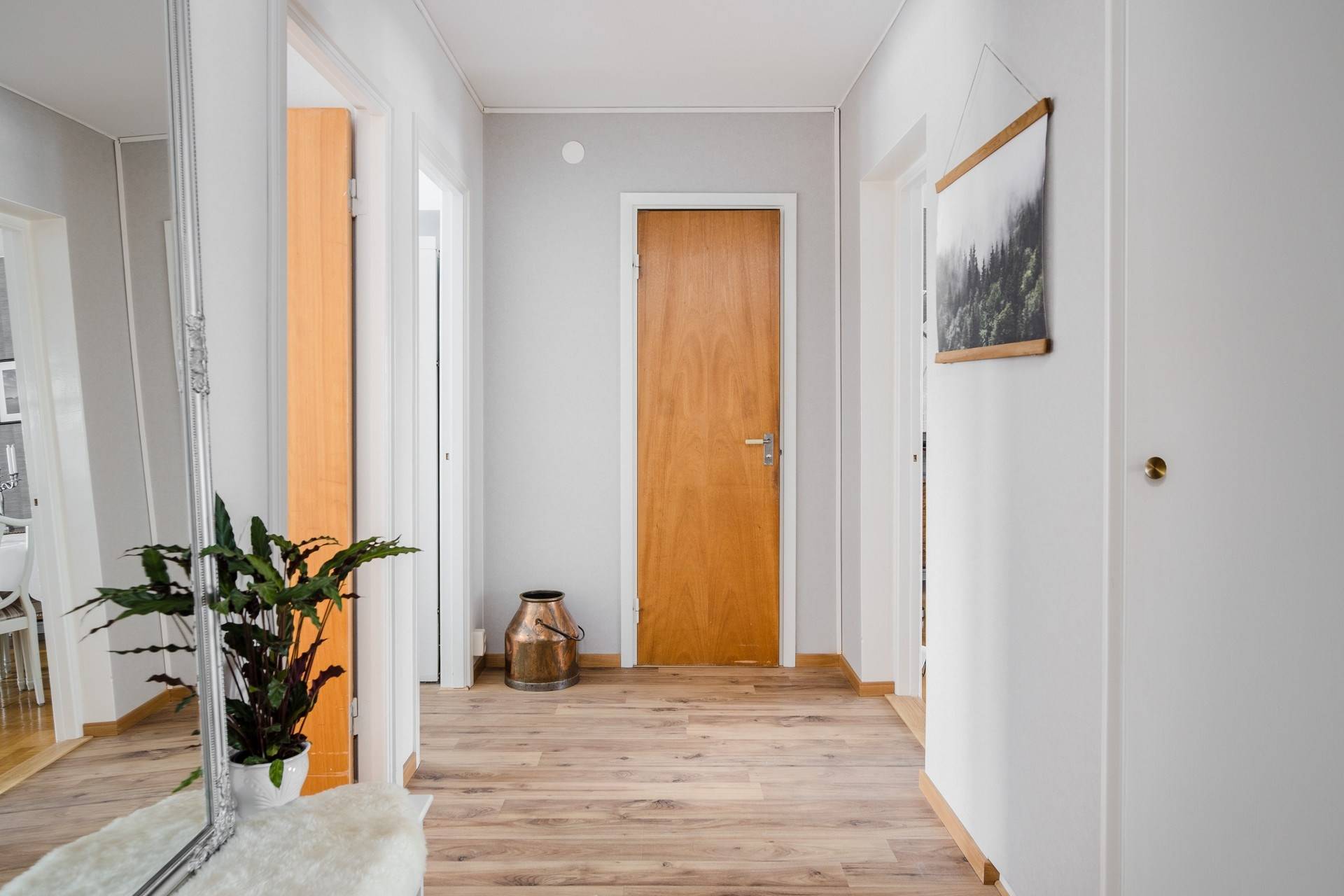 3 rum Lägenhet på Östbygatan 15 B Gamla staden Lidköpings kommun - bild 4