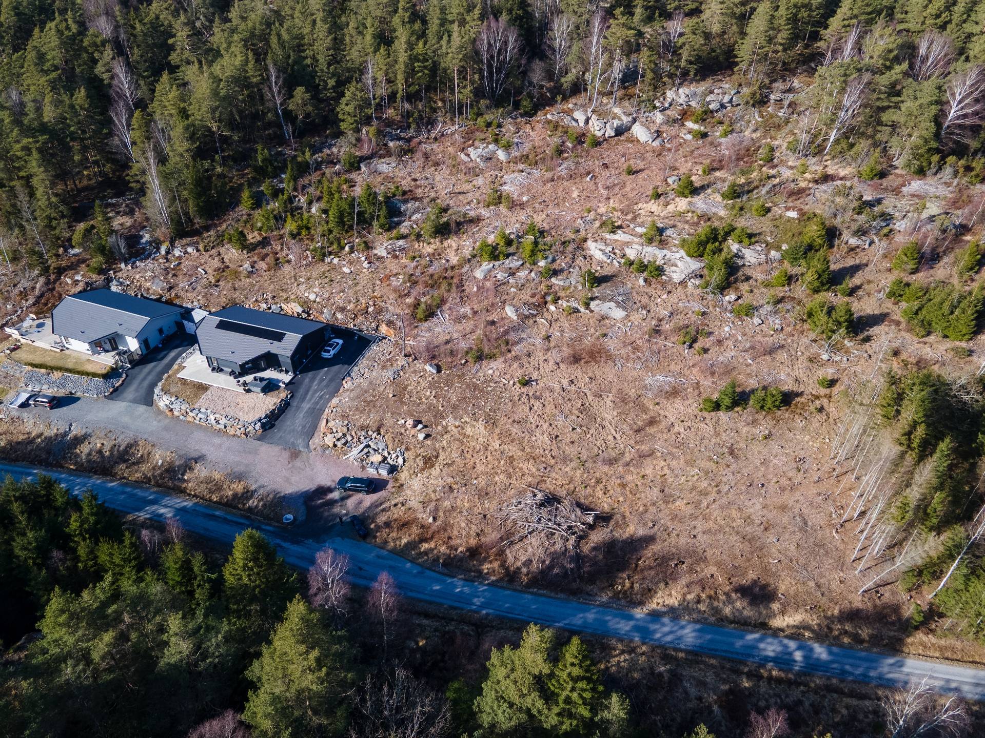 tomt på Törreby 255 Jörlanda, Stenungsunds kommun - bild 2