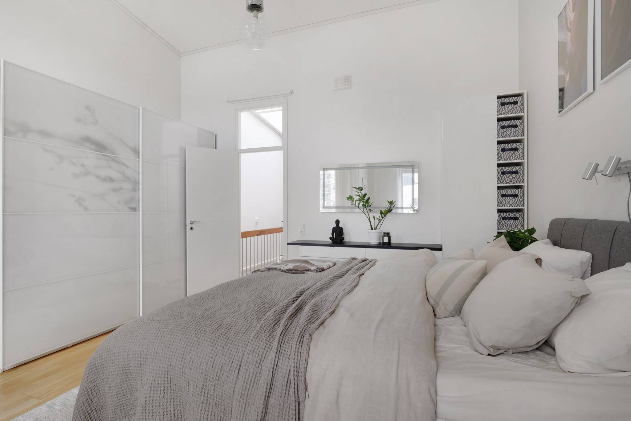 4 rum Radhus på Britta-Kolas allé 16 Solna kommun - bild 23