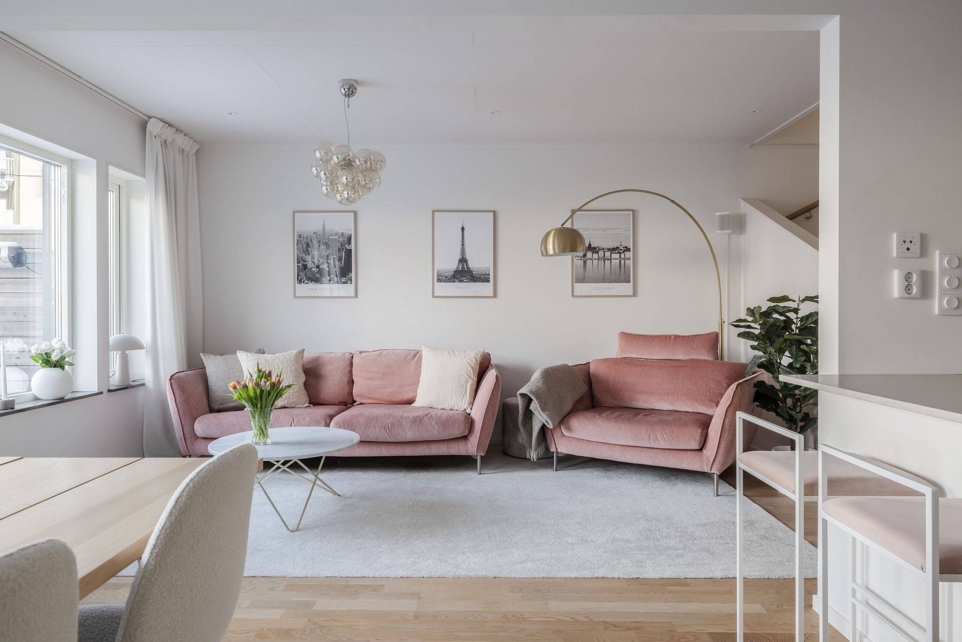 6 rum Par-/kedje-/radhus på Lövhagsvägen 27 Hägerneholm Täby kommun - bild 9