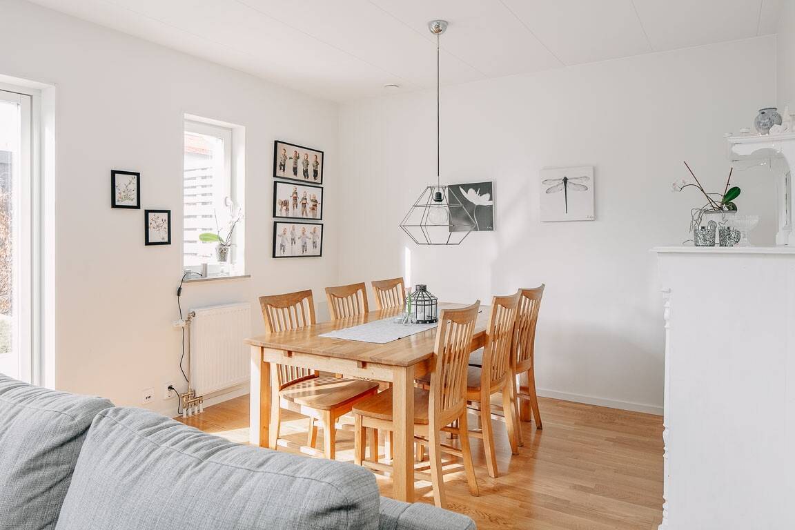 5 rum Par-/kedje-/radhus på Kabblagårdsgatan 47 Trädgårdsstaden 1 Skövde kommun - bild 18