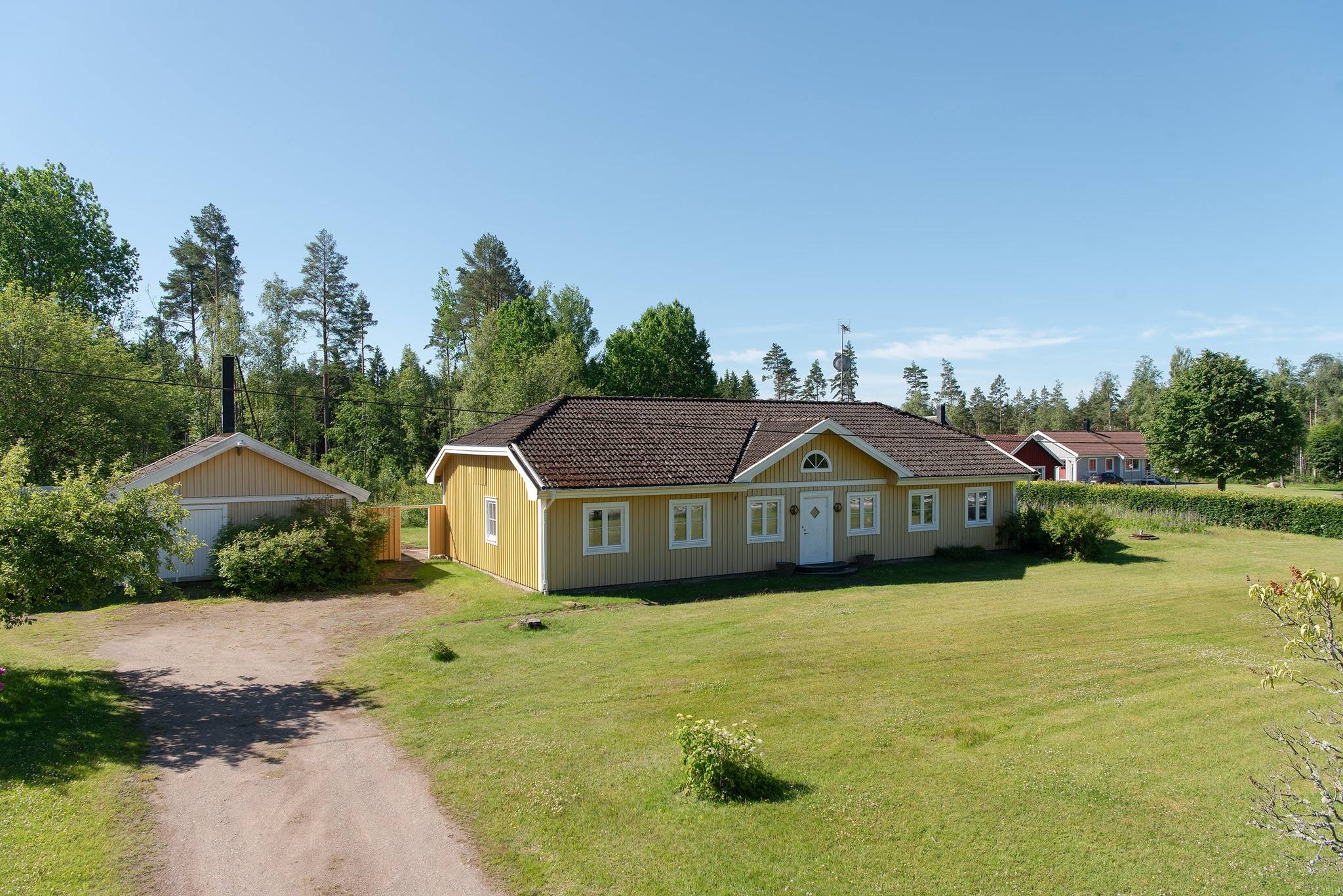 6 rum villa på Bergsåker 1 Berg, Växjö kommun - bild 1