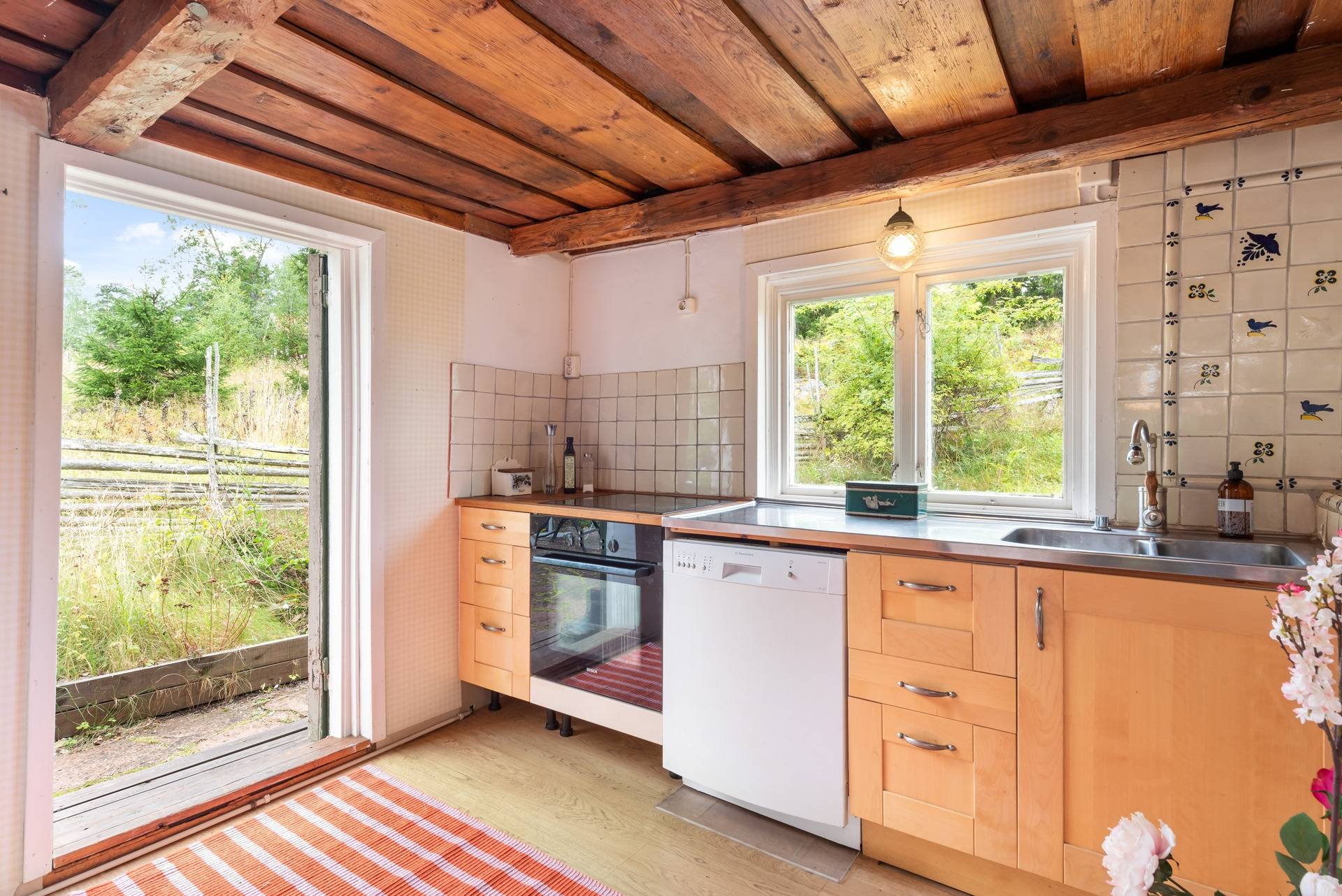 4 rum Fritidshus på Rådavägen 305 och 307 Gåsvik Norrtälje kommun - bild 14