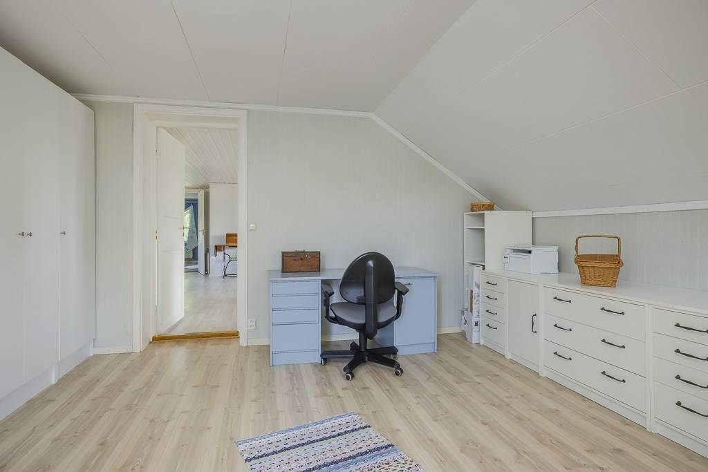 7 rum Gård utan jordbruk på Mutsunda byväg 2 Norrtälje kommun - bild 46