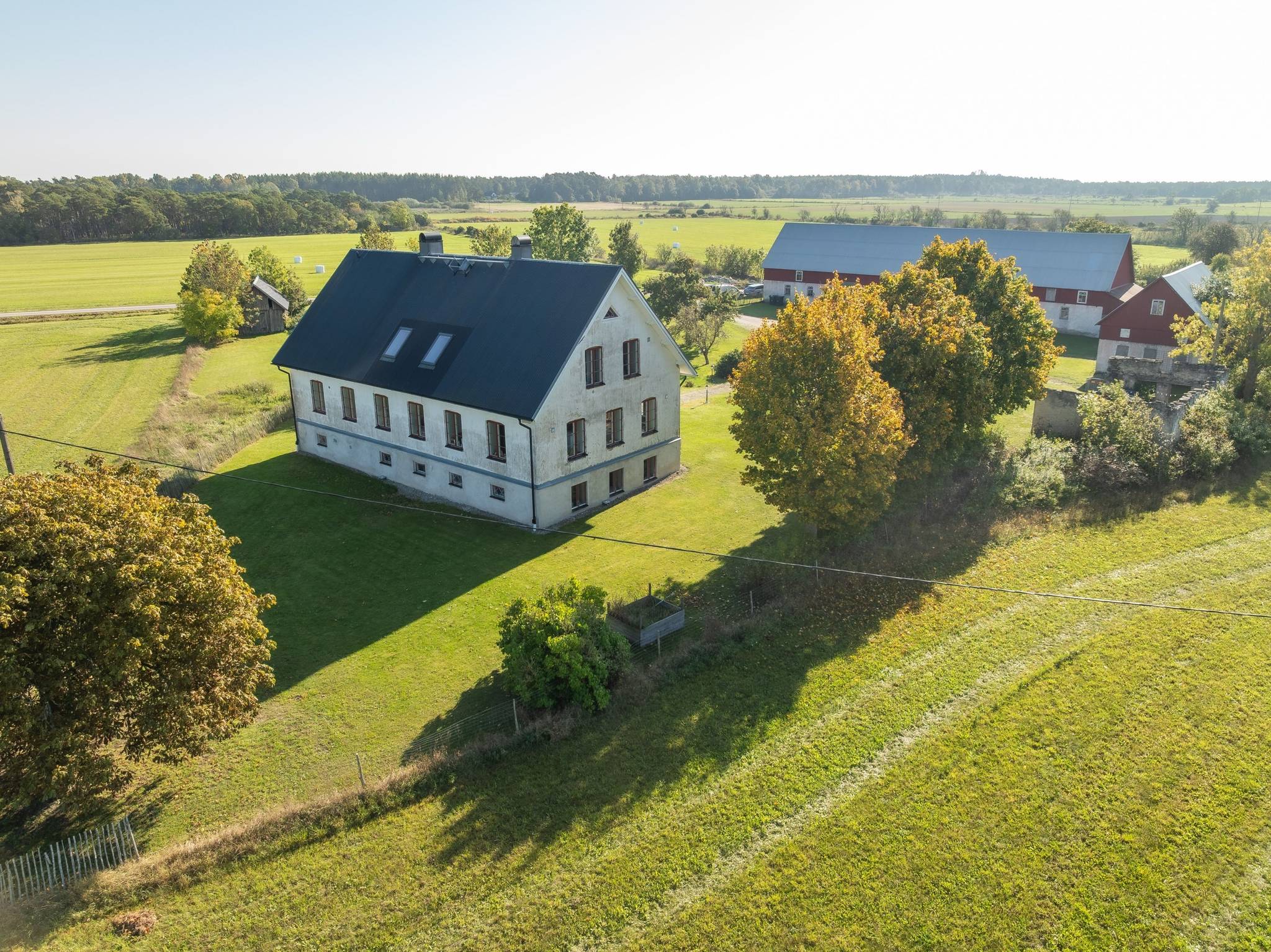 7 rum gård/skog på Rone Stale 755 Rone, Gotlands kommun - bild 2