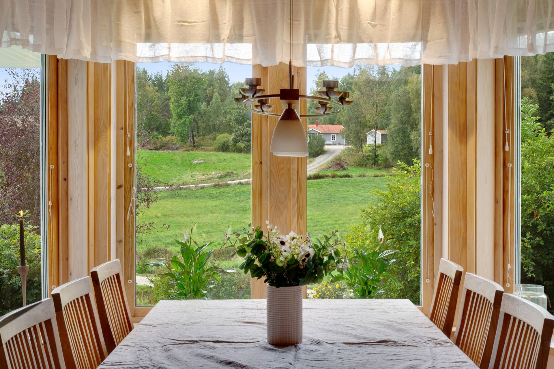 6 rum Villa på Nedre Kåröd 132 Hogstorp Uddevalla kommun - bild 8