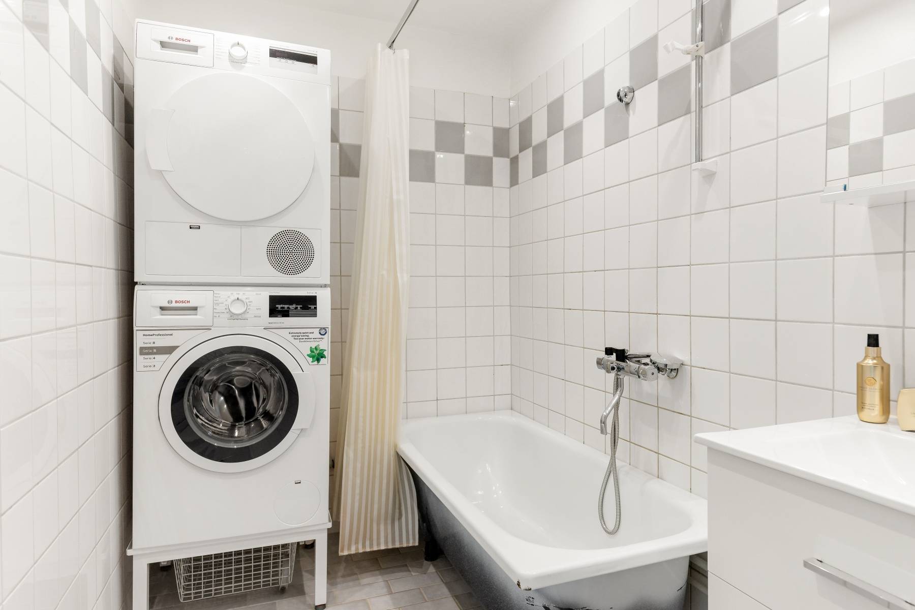 2 rum Lägenhet på Fjärdholmsgränd 9A Vårberg Stockholms kommun - bild 17