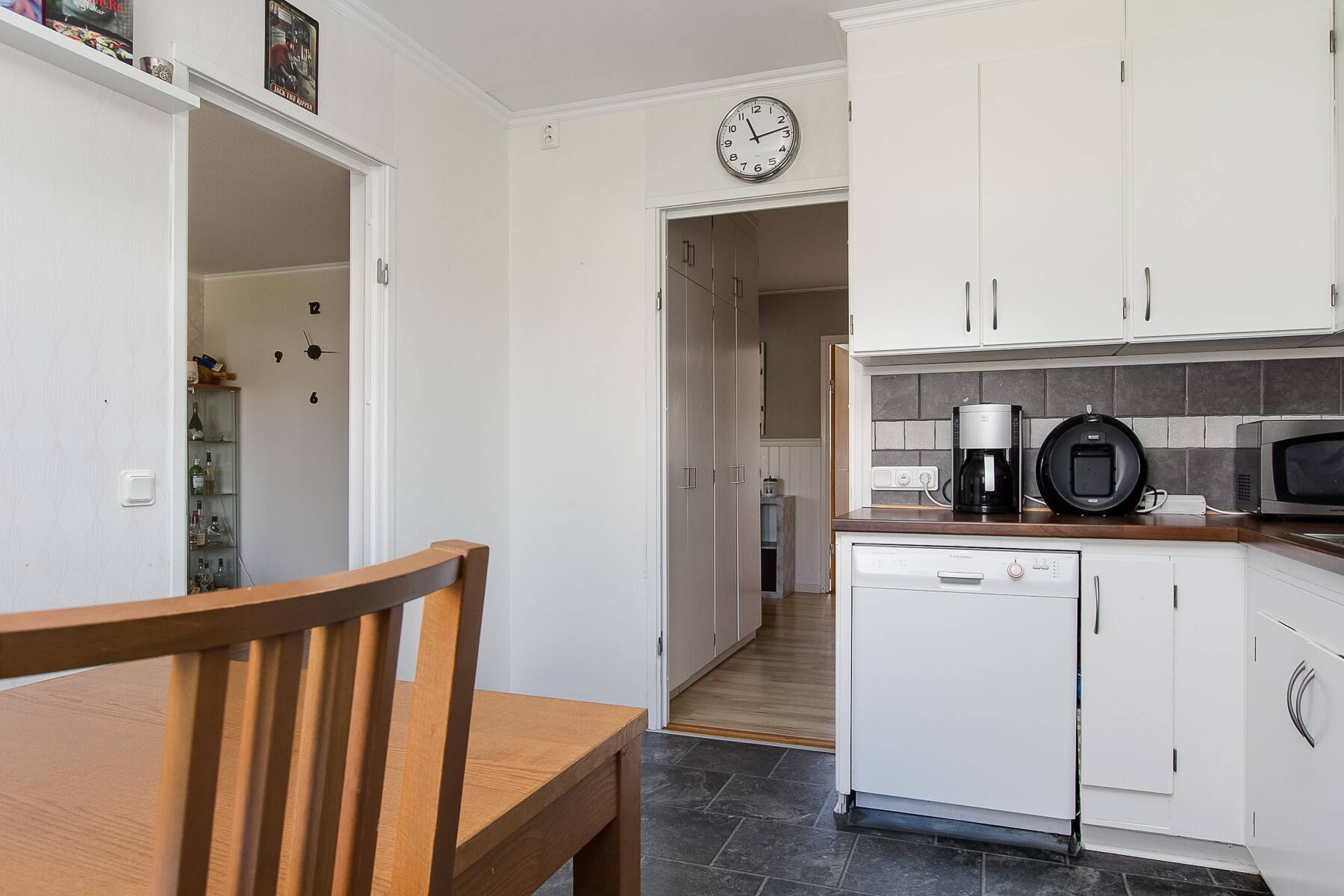 4 rum Lägenhet på Bangatan 4b Centralt Karlskoga kommun - bild 8
