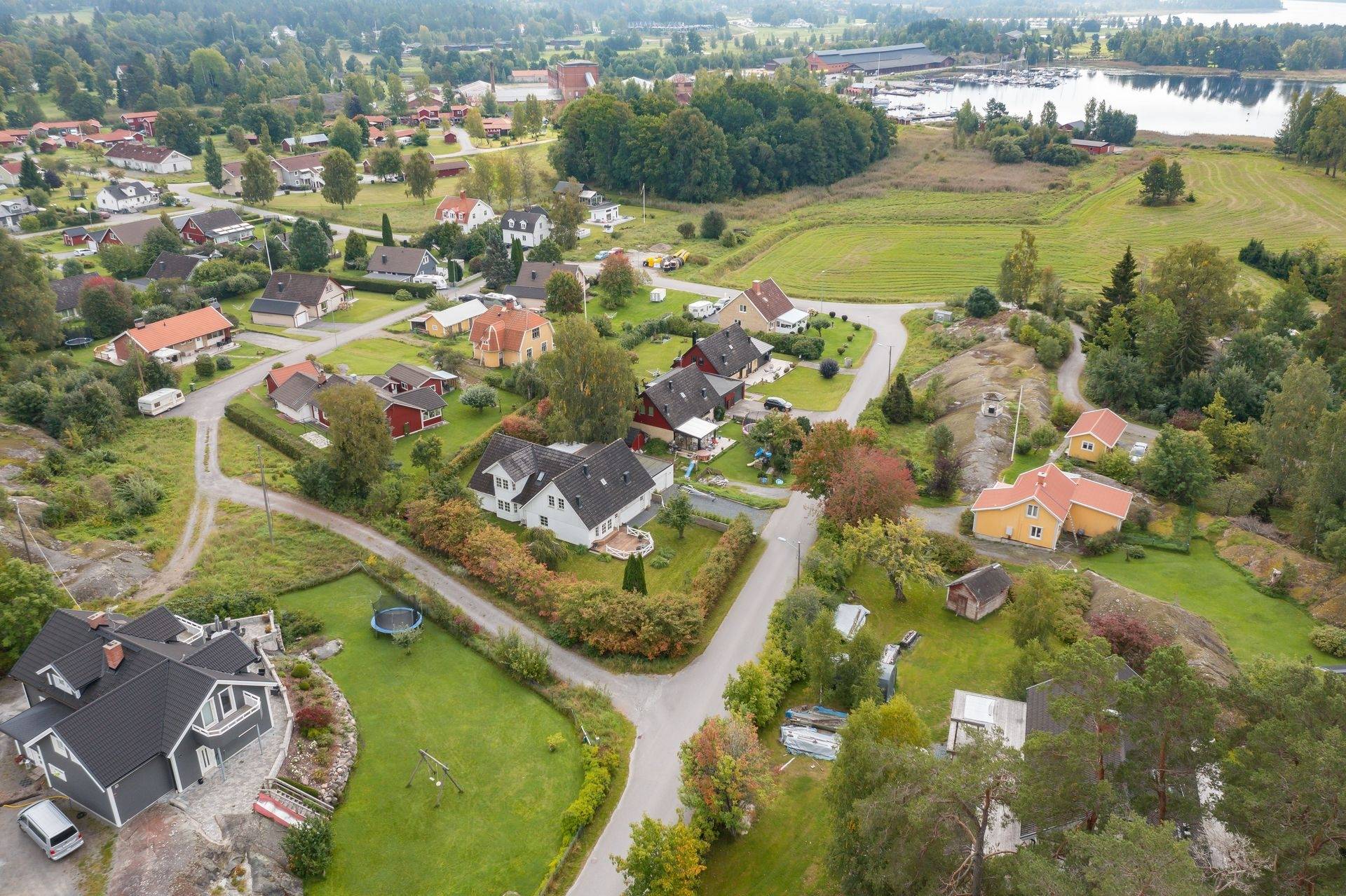 9 rum Villa på Vallvägen 8 Askersunds kommun - bild 2