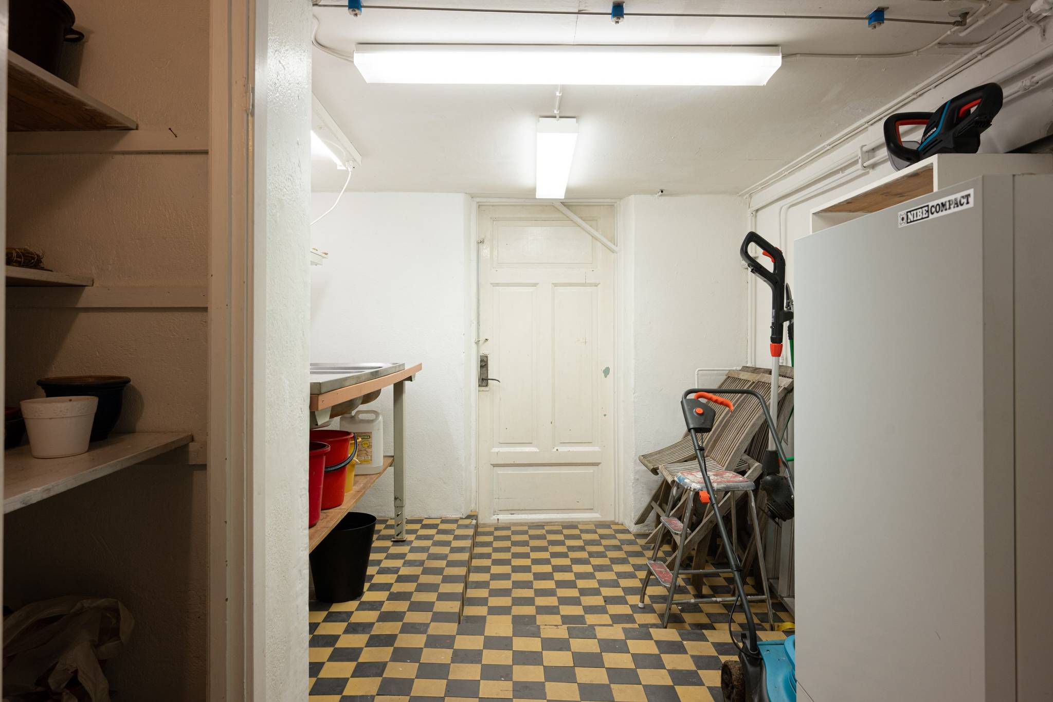 9 rum Villa på Nypongränd 5 Midsommarkransen Stockholms kommun - bild 71