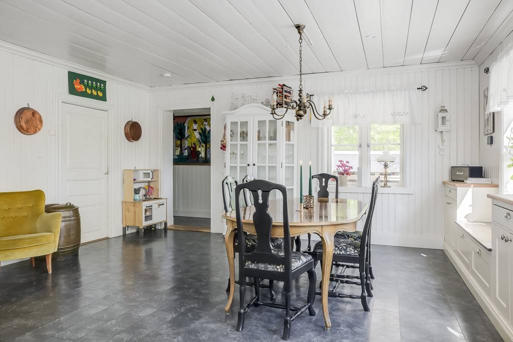 7 rum Gård med jordbruk på Tärna Prästgård 108 Sala kommun - bild 30
