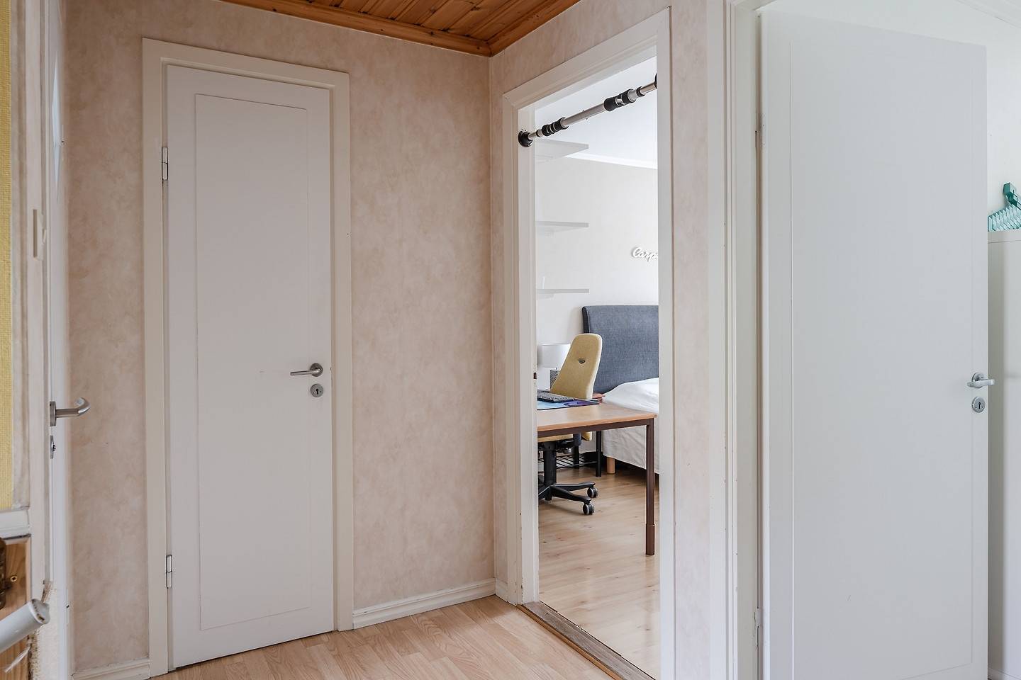3 rum Radhus på Ängsvägen 4 E Östermalm Skövde kommun - bild 23