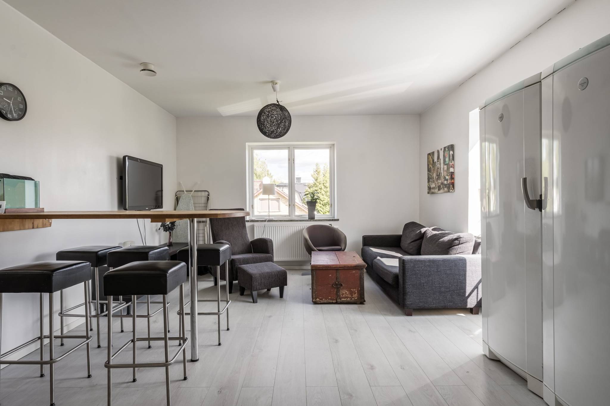 8 rum Villa på Björkallén 21 Rostastrand Örebro kommun - bild 41