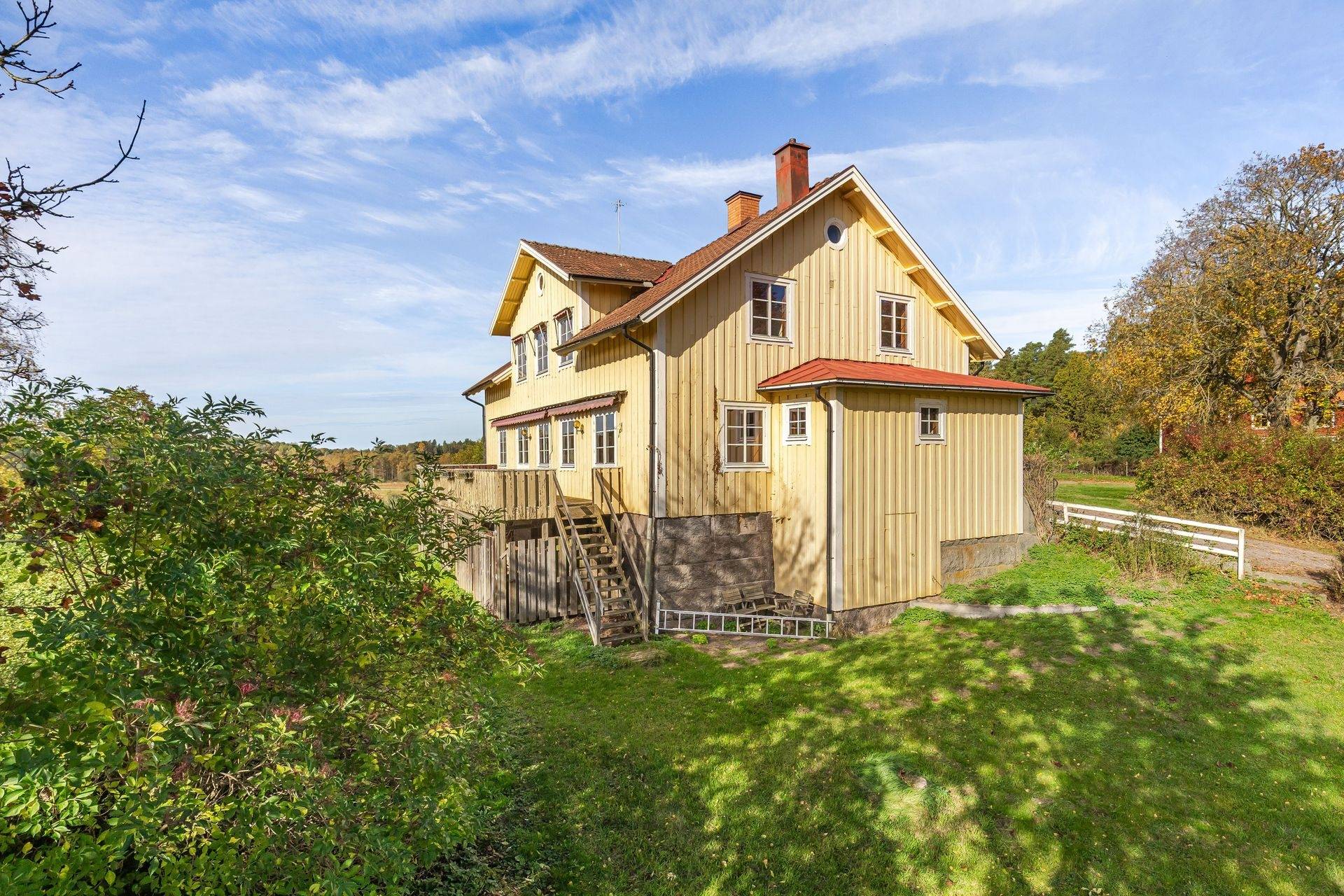 Gård med jordbruk på Vallingedal Nedergård Vallingedal Kinda kommun - bild 6