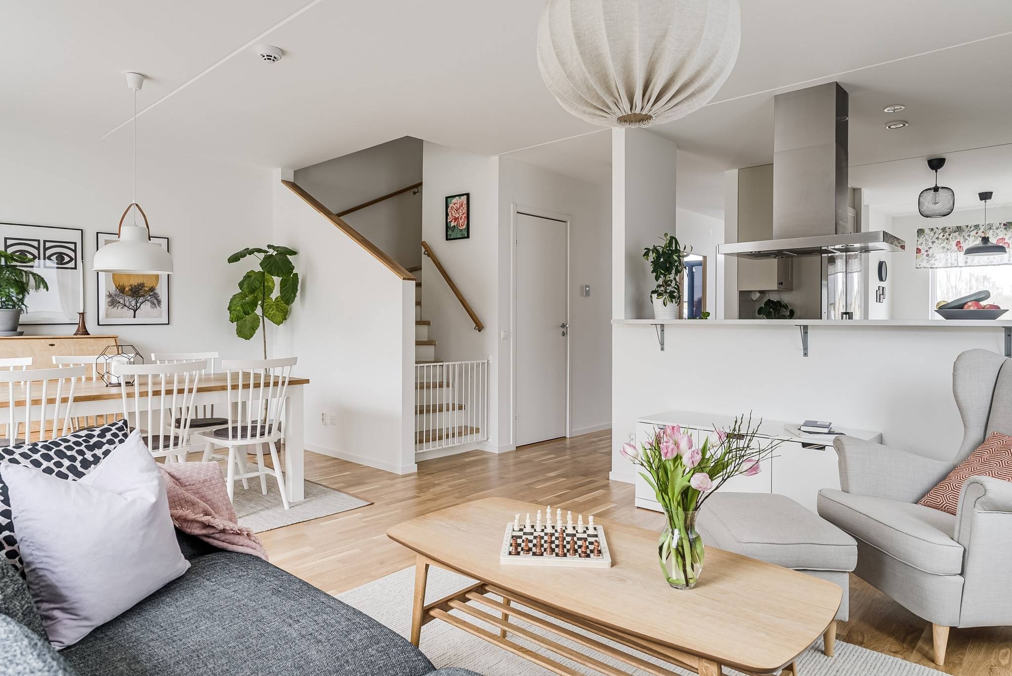 5 rum Radhus på Lönnebergagatan 107 Husie Malmö kommun - bild 7