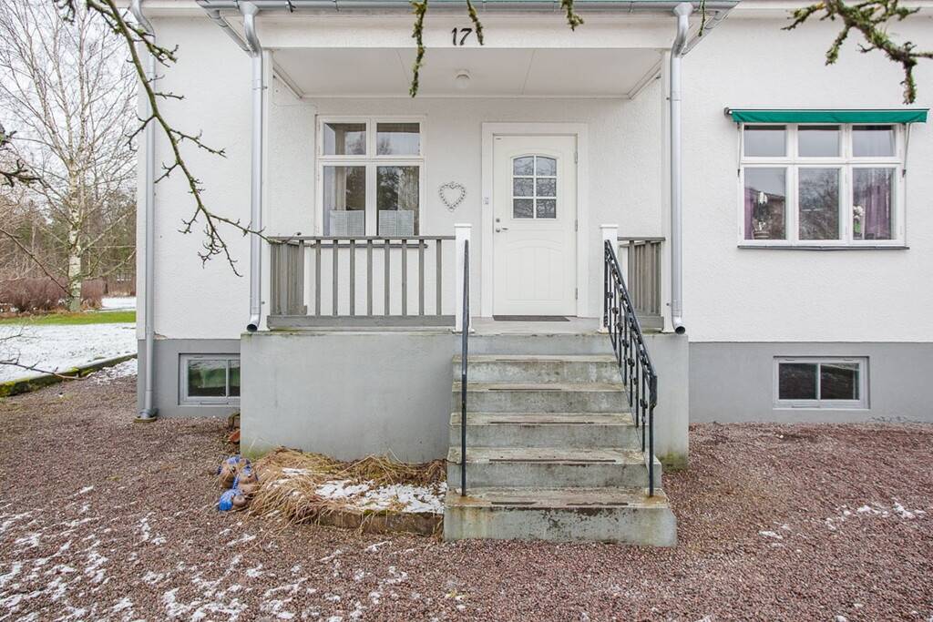 7 rum Villa på Värsåsvägen 17 Västanå Tibro kommun - bild 13