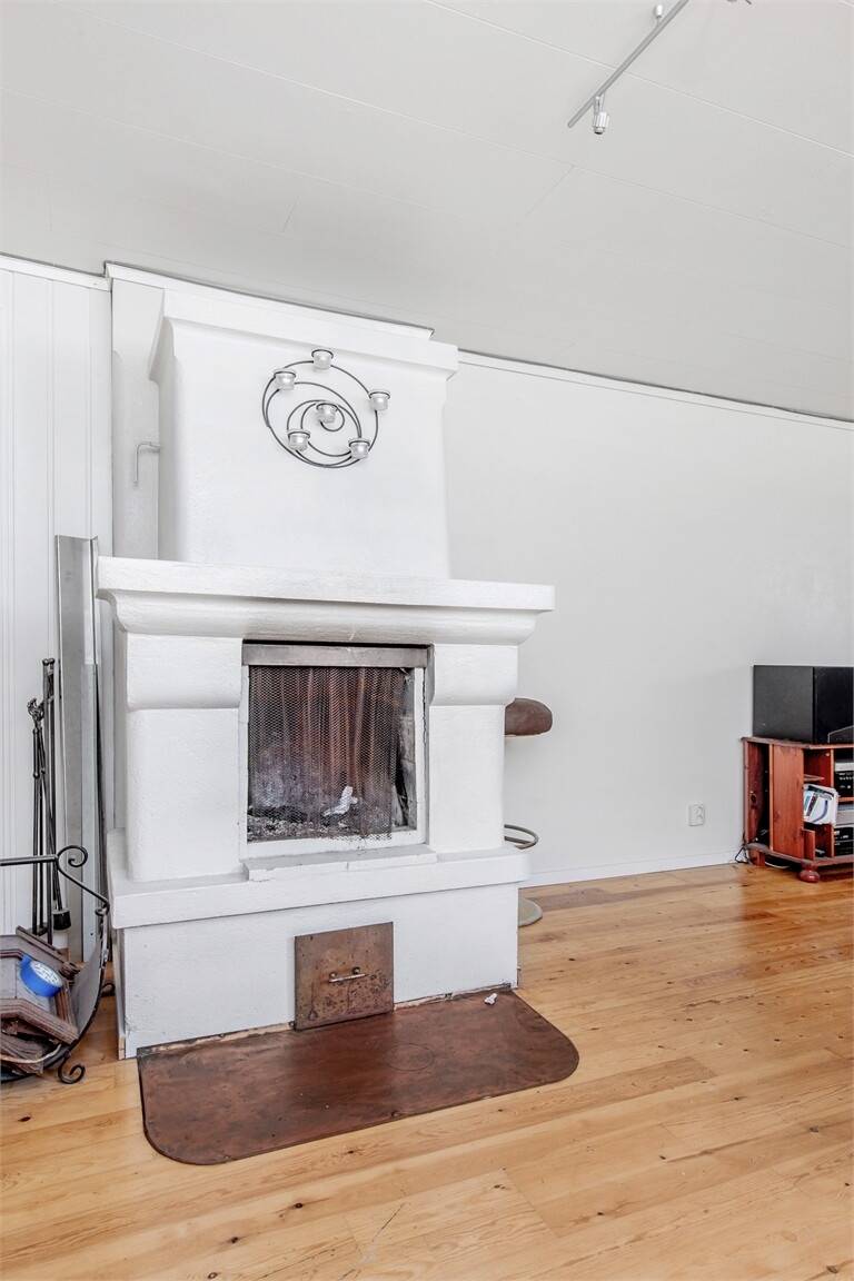 6 rum Gård utan jordbruk på Eljansbo Johanneslund 110 Lantligt Sala kommun - bild 21