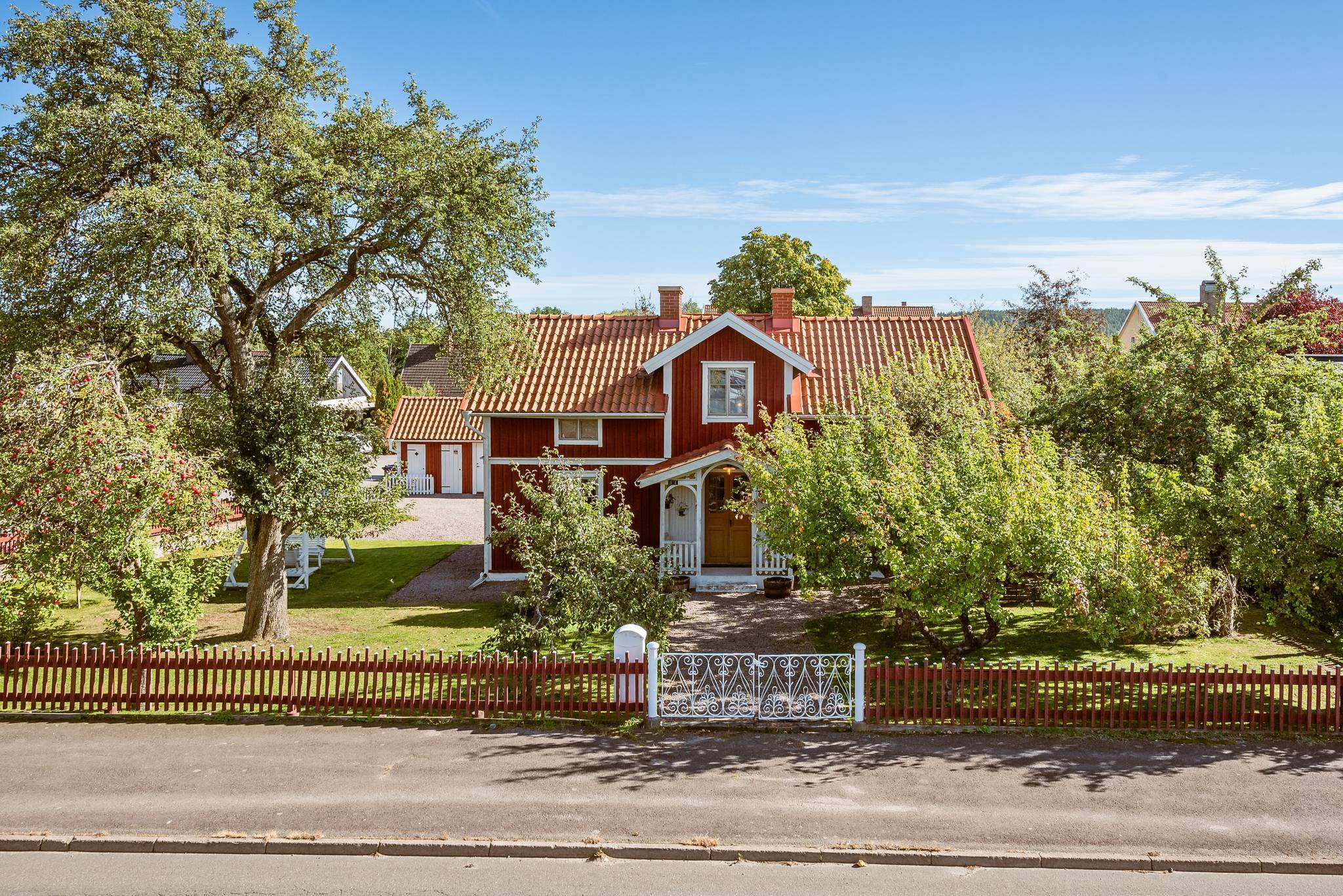 3 rum villa på Norra Kungsvägen 54 Tidaholm, Tidaholms kommun - bild 1
